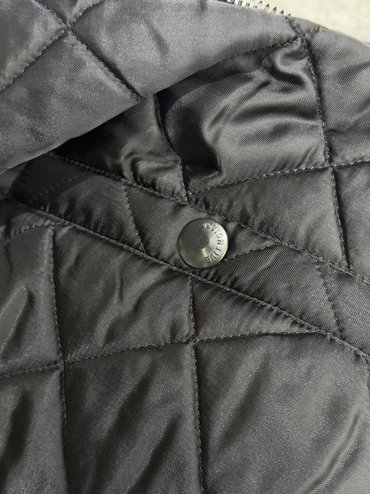Balenciaga Balenciaga 21fw bomber Size US XXS / EU 40 - 6 Thumbnail