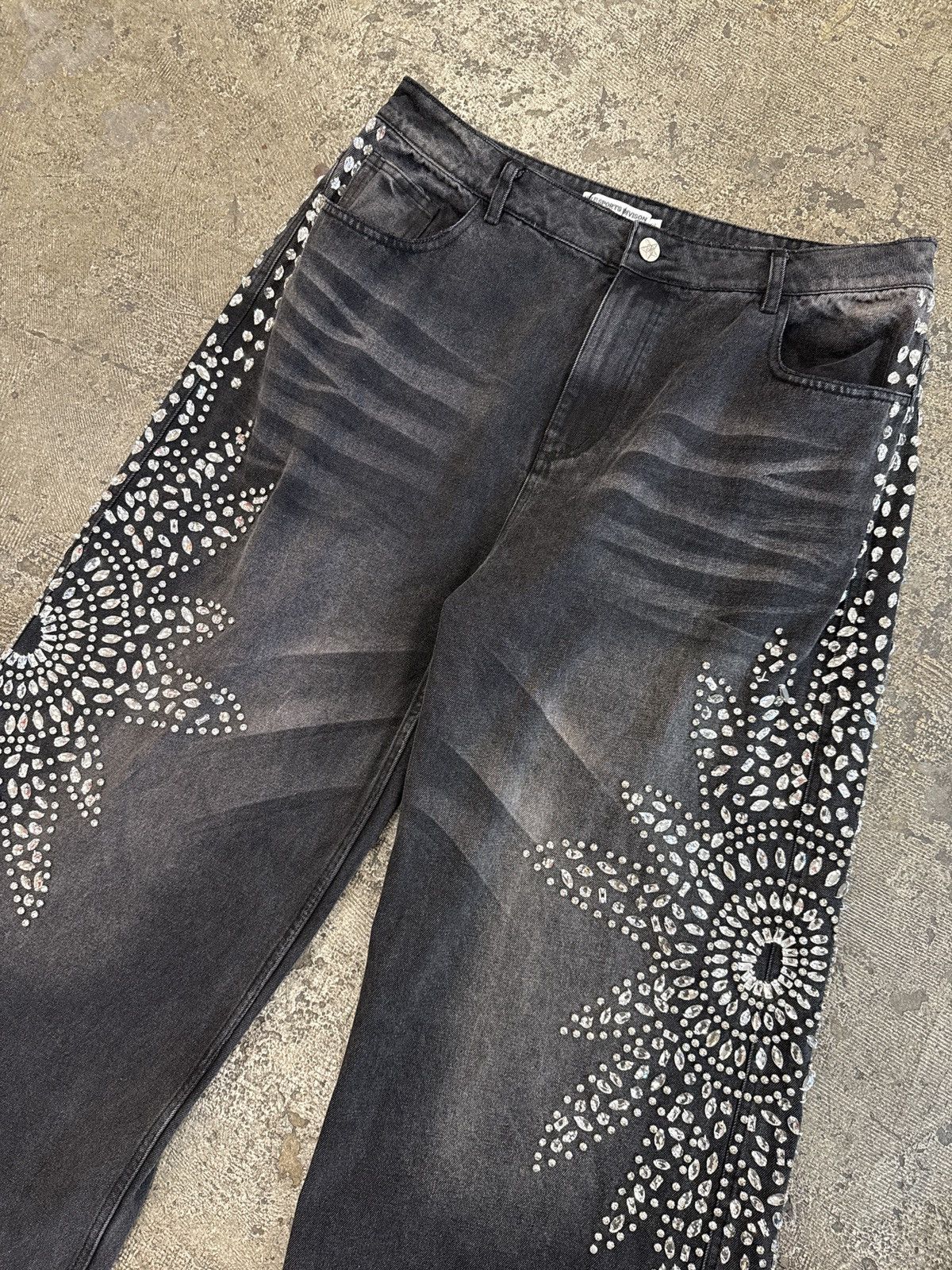 Vale Vale (Valley) Stone Crystal Rhinestone Black Baggy Jean Size US 34 / EU 50 - 2 Thumbnail