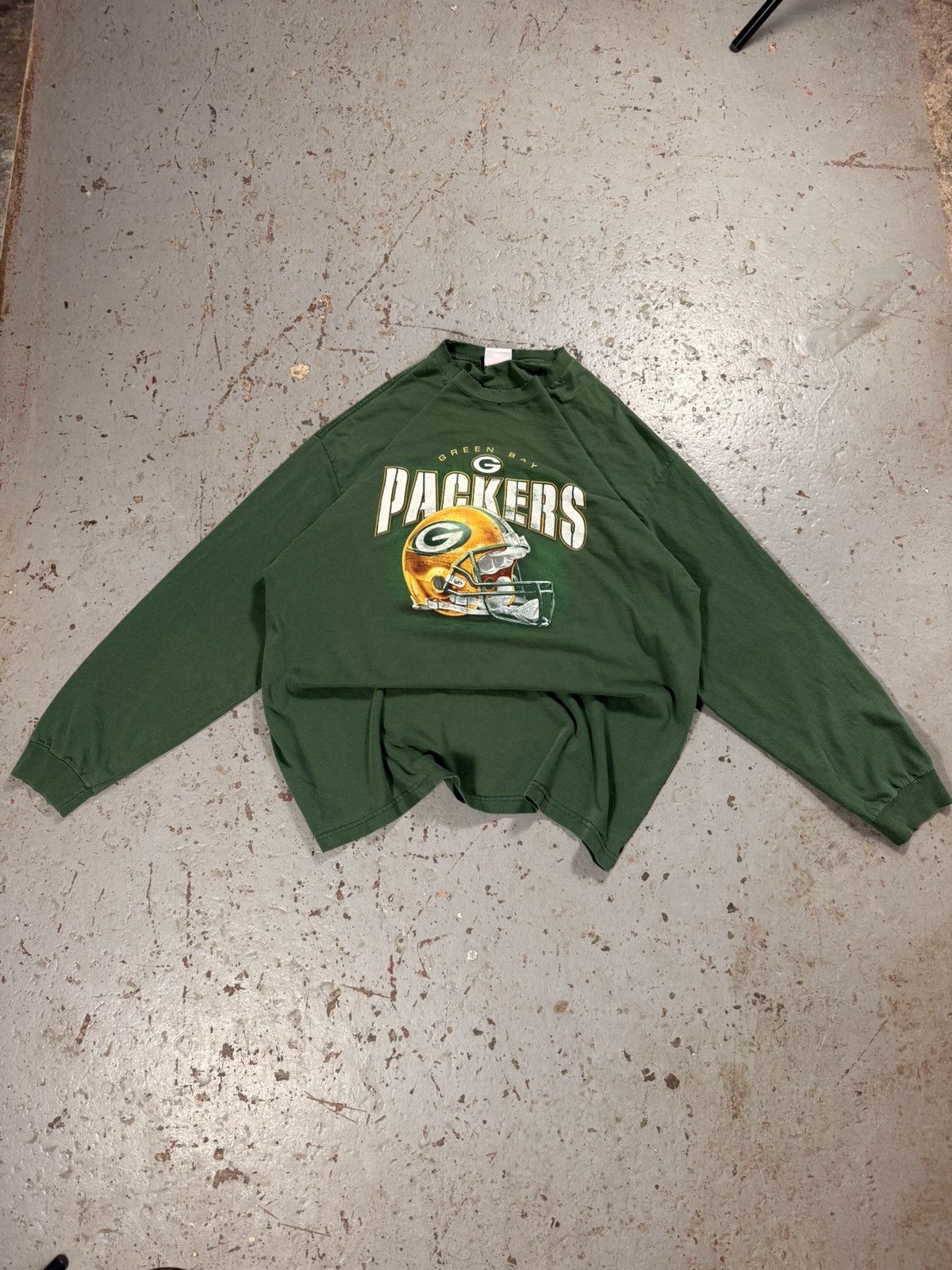 NFL × Other × Vintage Vintage Distressed Green Bay Packers Long sleeve Helmet Tee Size US L / EU 52-54 / 3 - 1 Thumbnail