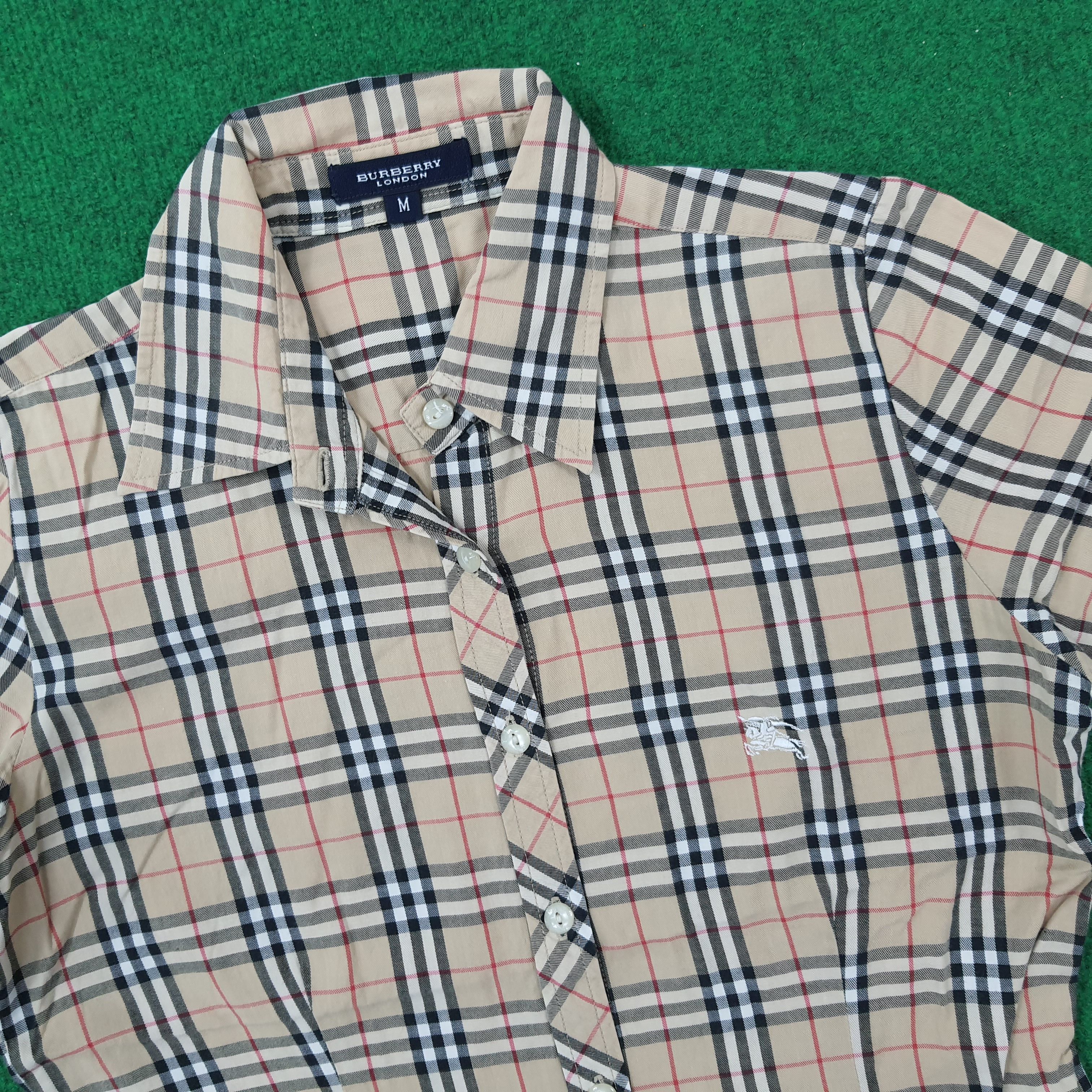 Burberry × Vintage Vintage Burberry Nova Check Designer Button Up Shirt C196N64 Size XS / US 0-2 / IT 36-38 - 2 Thumbnail