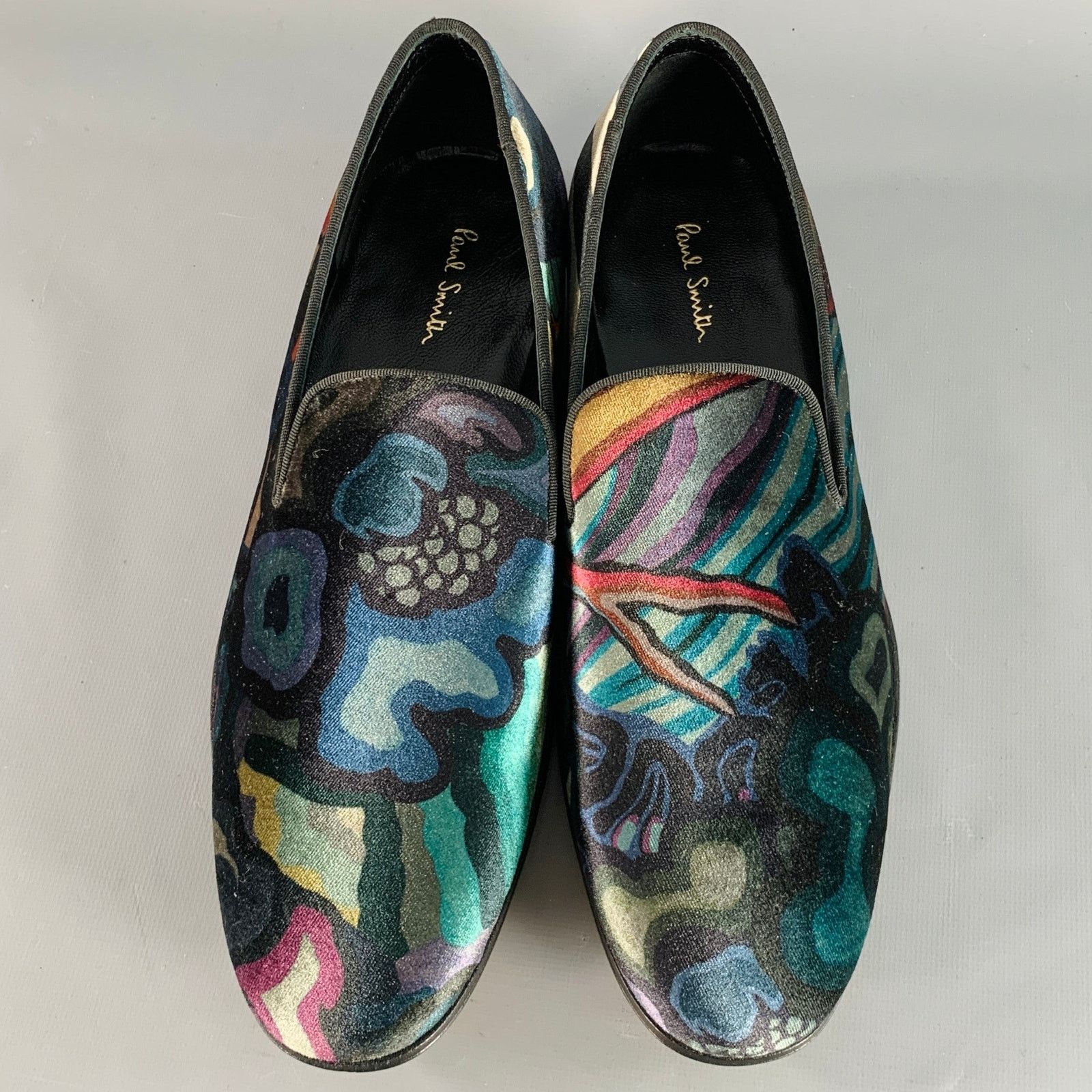 8 Black Multi Color Abstract Print Velvet Slip On Loafers