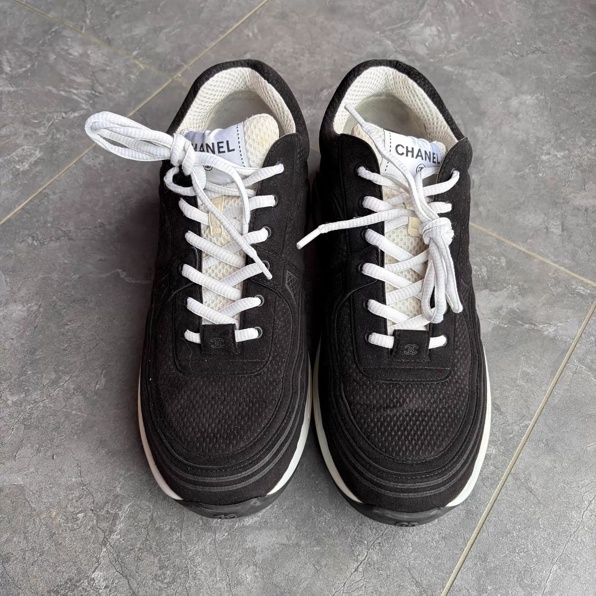 Chanel CHANEL 24S Black Toe King 42 Black/White Size US 9 / EU 42 - 2 Thumbnail