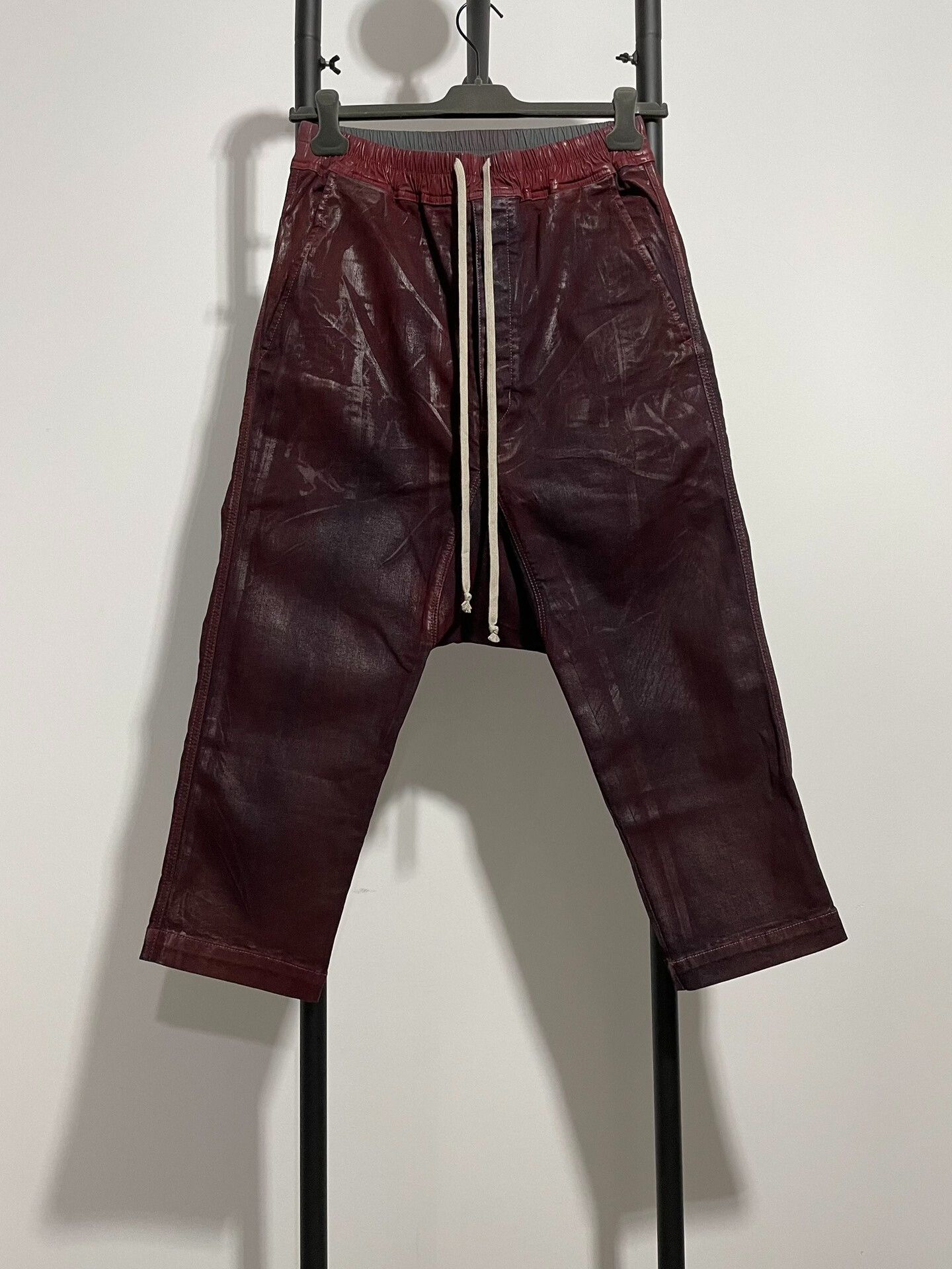 Rick Owens rick owens coated waxed cropped pants Size US 36 / EU 52 - 1 Thumbnail
