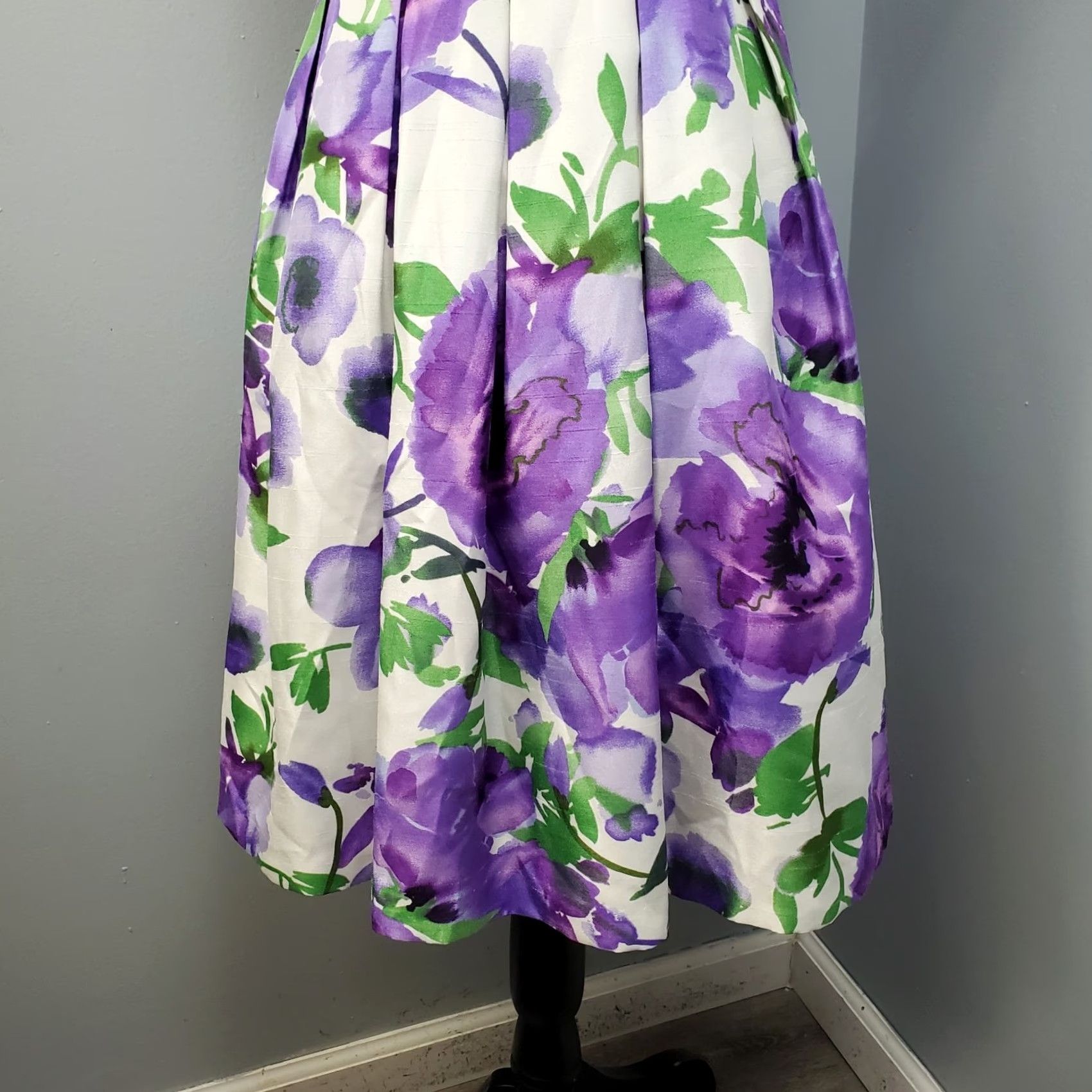 Vintage Sophia Christina Womens 4 Purple Floral Sleeveless Empire Waist Flare Dress Midi Boho Pattern Size S / US 4 / IT 40 - 4 Thumbnail