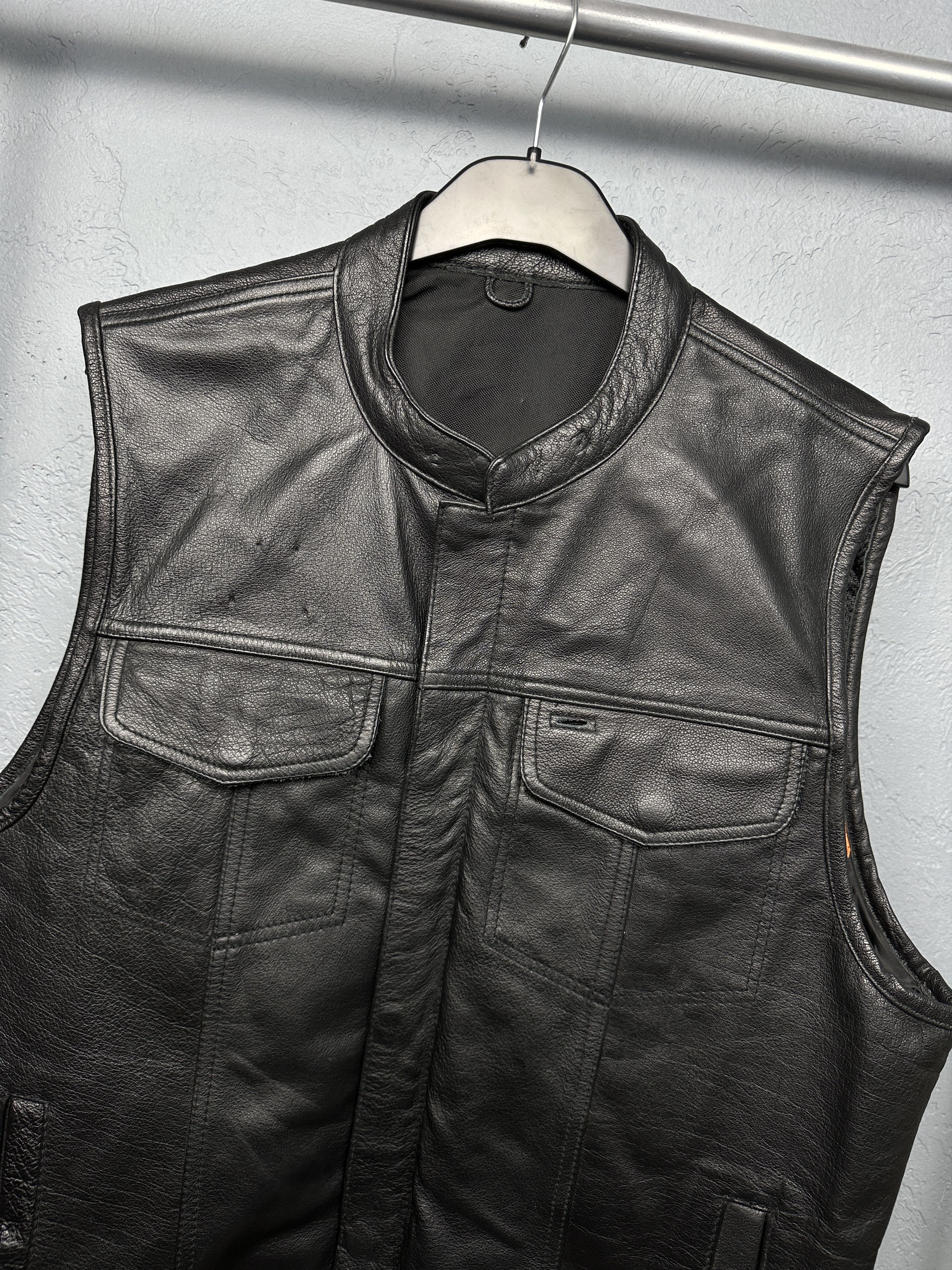 Other Milwaukee Leather Mens Biker Vest Size US L / EU 52-54 / 3 - 2 Thumbnail
