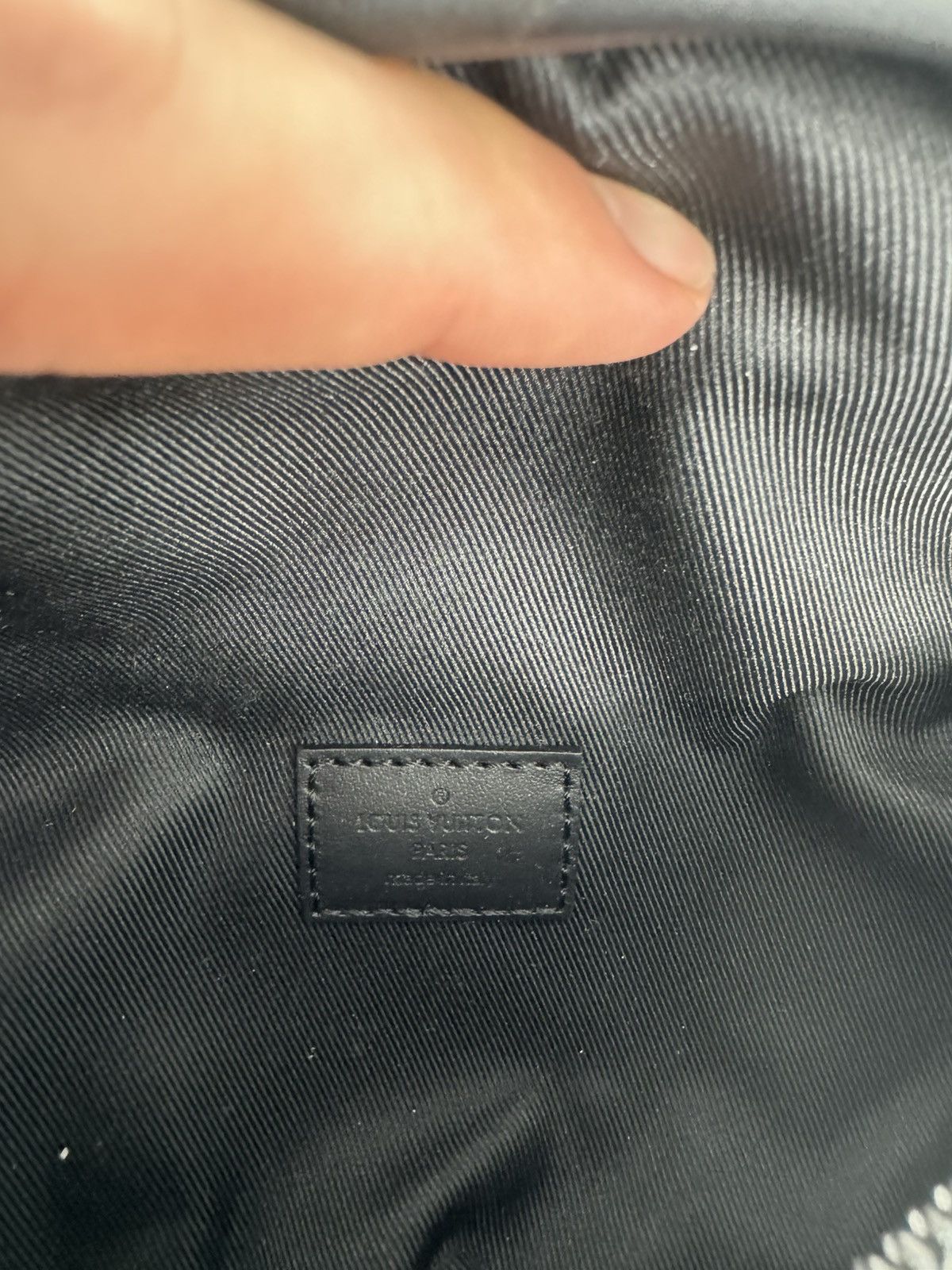 Louis Vuitton Louis Vuitton Waist Bag Size ONE SIZE - 7 Thumbnail