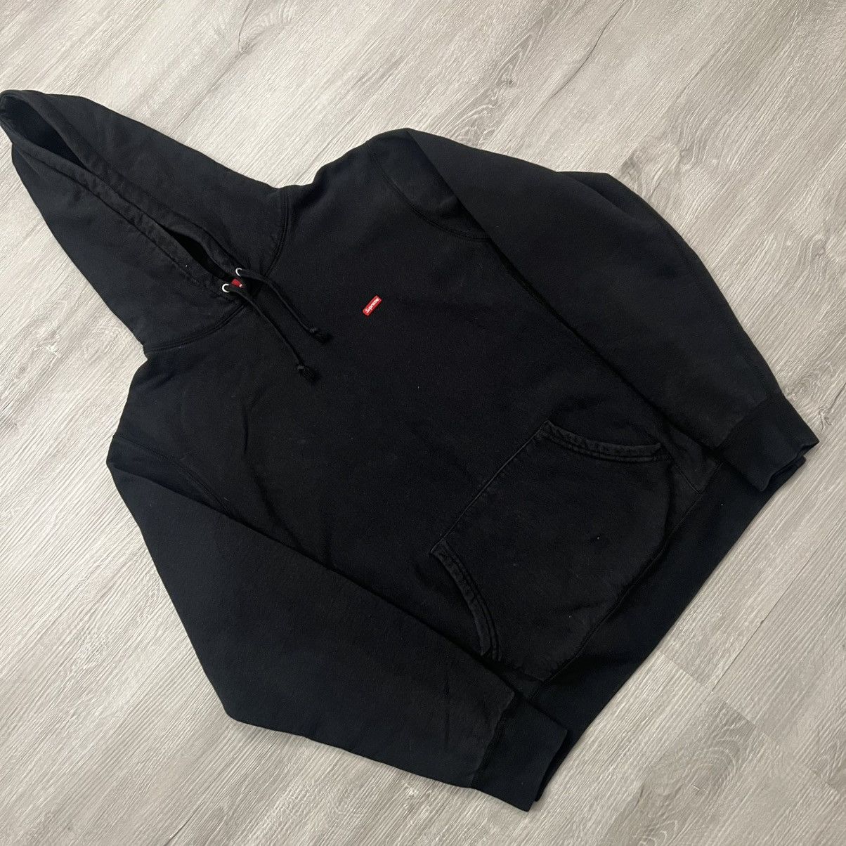 Supreme Supreme Small Box Logo Hoodie Size US M / EU 48-50 / 2 - 1 Thumbnail