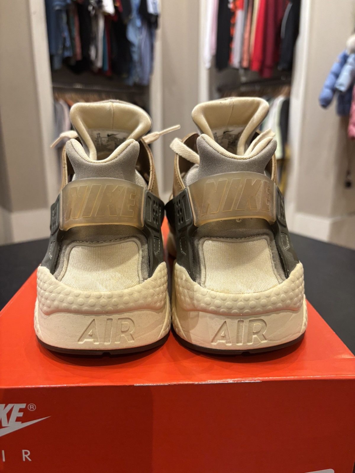 Nike Nike Huarache ‘Stüssy Desert Oak’ Size US 13 / EU 46 - 3 Thumbnail