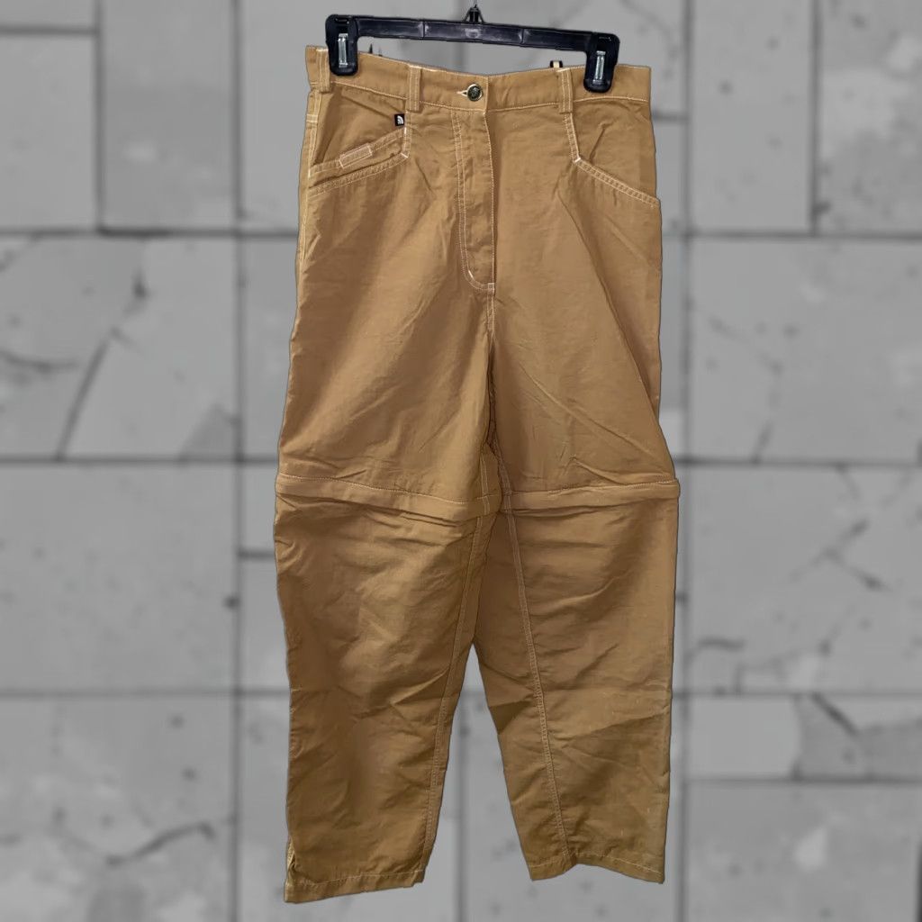 The North Face The North Face Womens Brown Nylon Hiking Pants Size 10 Convertible Regular Inseam 30 in Casual Pants Pants Womens Brown NYLON Hiking 10 Convertible Size 32" / US 10 / IT 46 - 1 Thumbnail