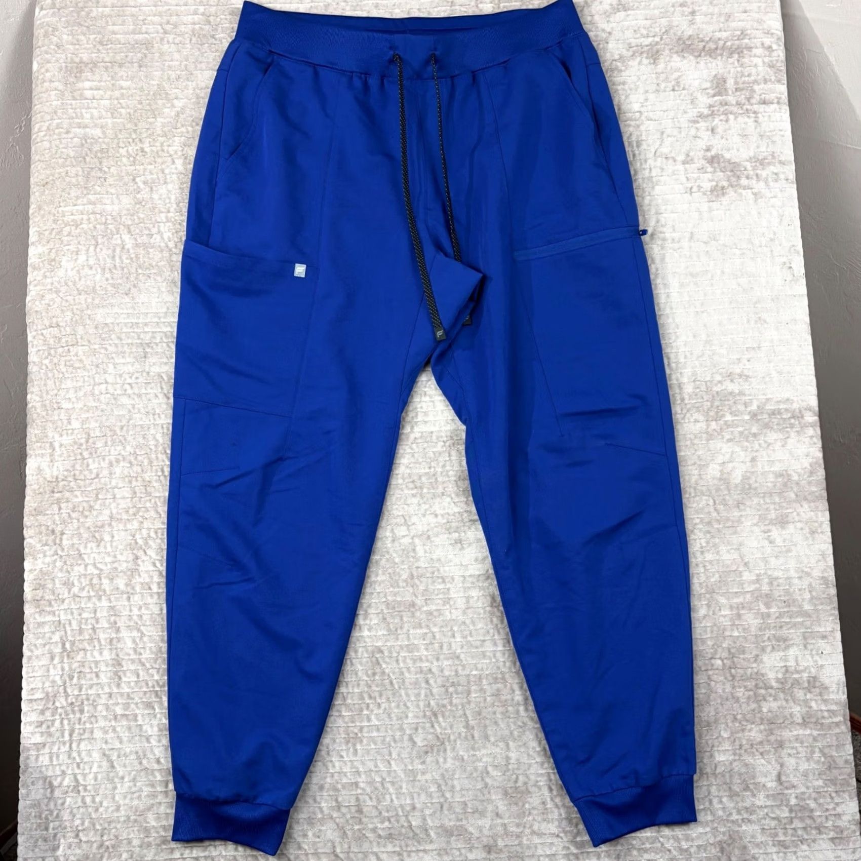Fabletics Fabletics Scrub Set Royal Blue V-Neck Top XXL Jogger Pants XL Medical Uniform Men Size US XXL / EU 58 / 5 - 7 Thumbnail