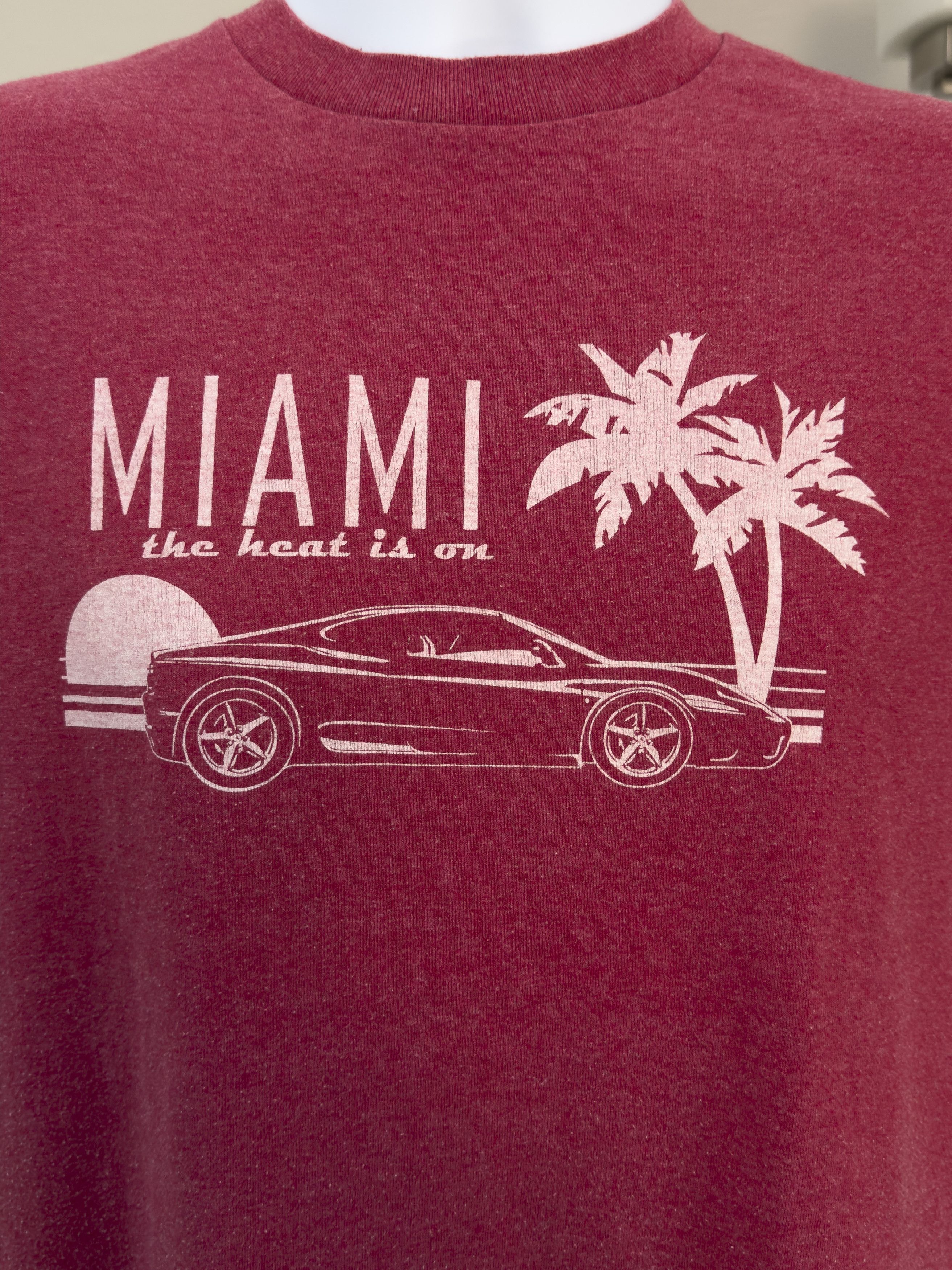Other Vintage Miami “The Heat Is On” Graphic T-Shirt Size US M / EU 48-50 / 2 - 2 Thumbnail