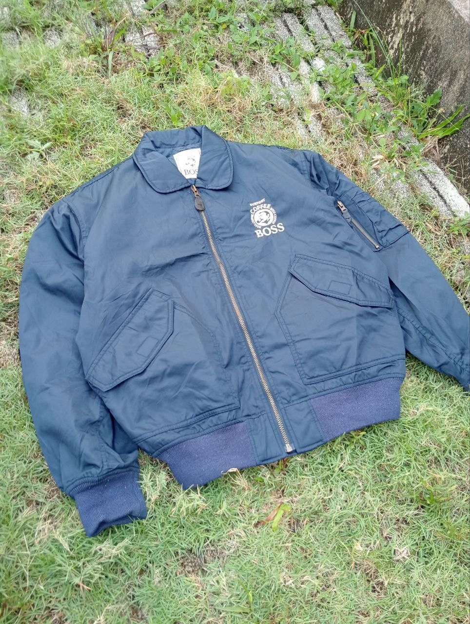 Japanese Brand Vintage BOSS COFFEE Bomber Jacket Size US L / EU 52-54 / 3 - 3 Thumbnail