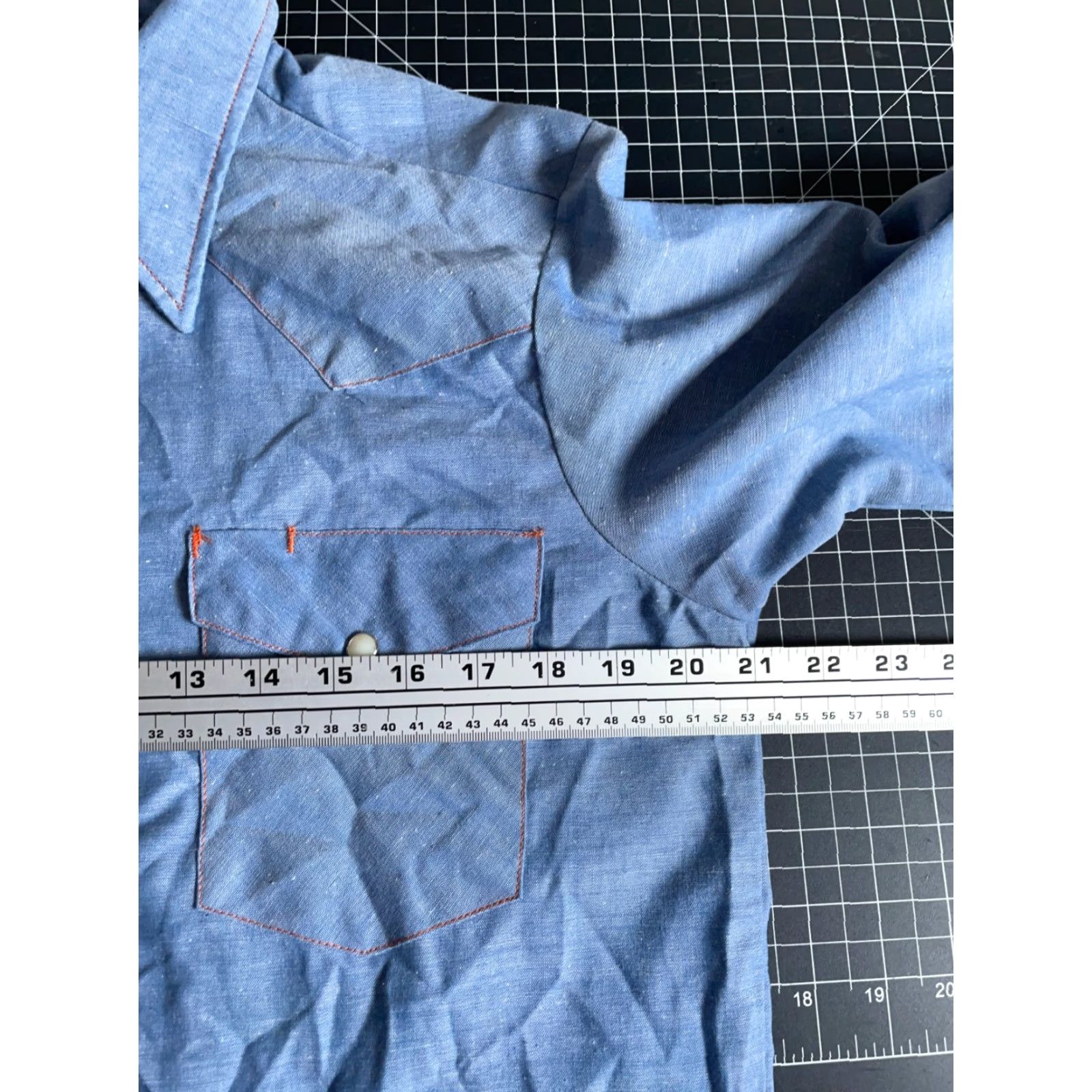 Vintage VINTAGE Big Mac Western Chambray Shirt Men's M Blue Lightweight Pearl Snap Shirt Size US M / EU 48-50 / 2 - 5 Thumbnail