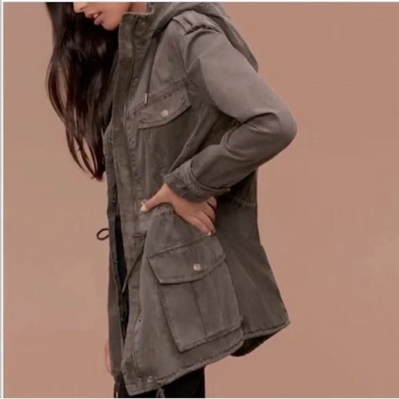 TWO* Aritzia Talula Trooper Size XXS