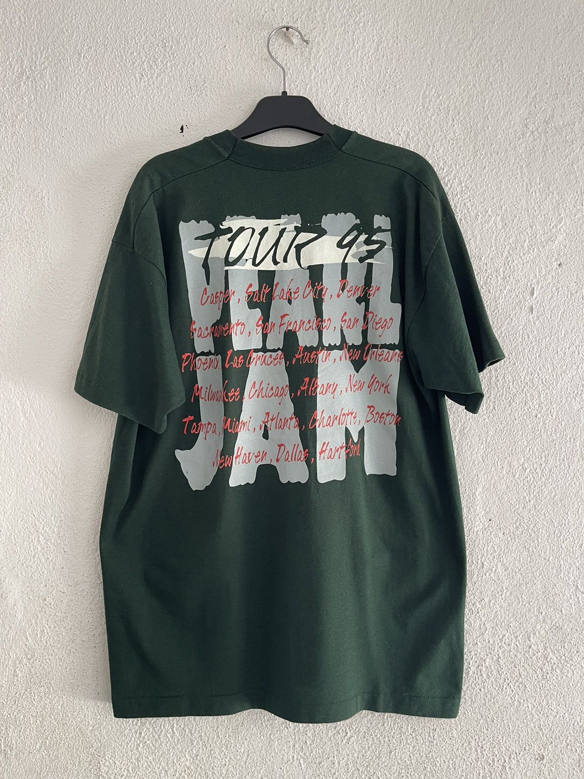Band Tees Vintage 1995 Pearl Jam Tour 95 Stickman Size US XL / EU 56 / 4 - 2 Thumbnail