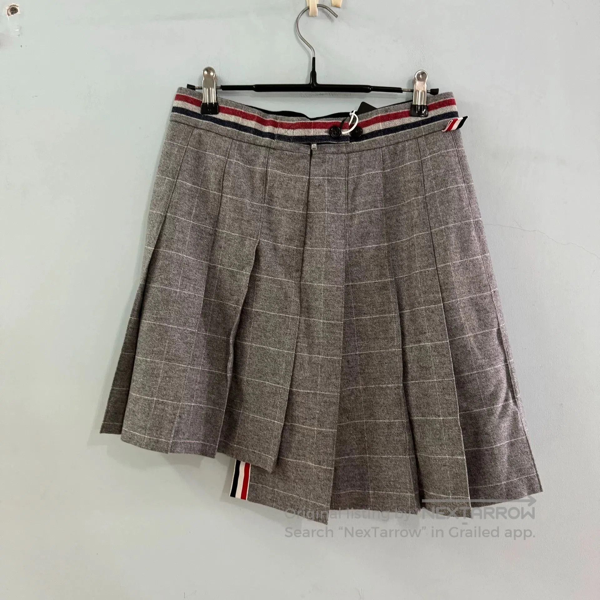 Thom Browne Thom Browne Gray Pleated Mini Skirt. Size 39" - 2 Thumbnail