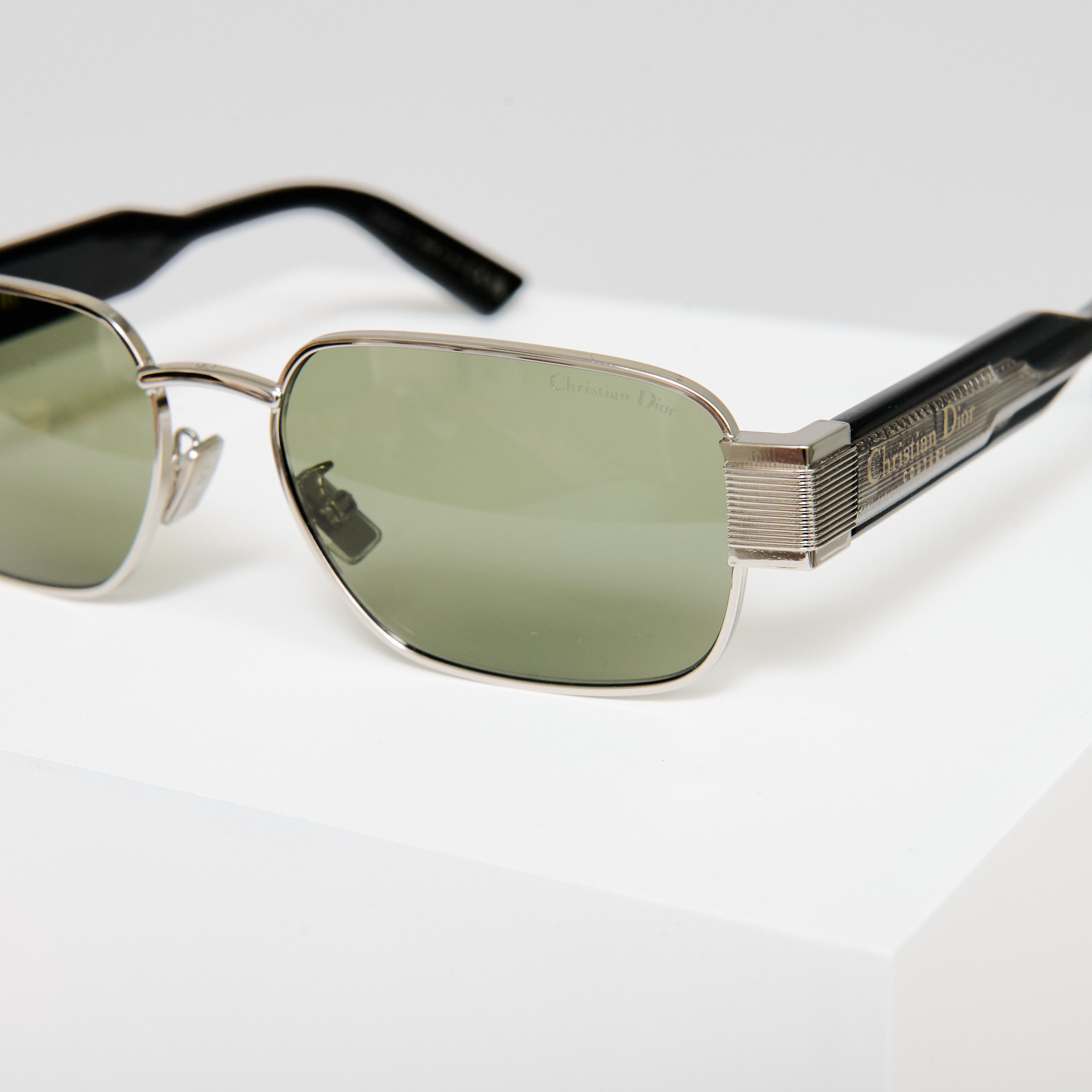 Dior CHRISTIAN DIOR LABEL S2U F0C0 SUNGLASSES Size ONE SIZE - 2 Thumbnail