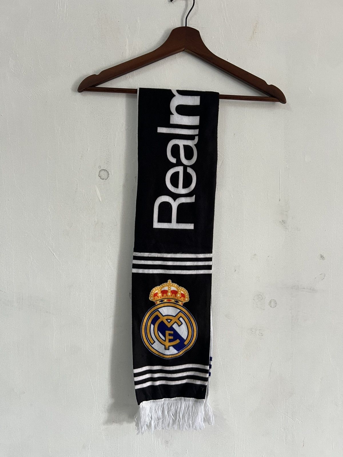Vintage Real Madrid Scarf Size ONE SIZE - 2 Thumbnail