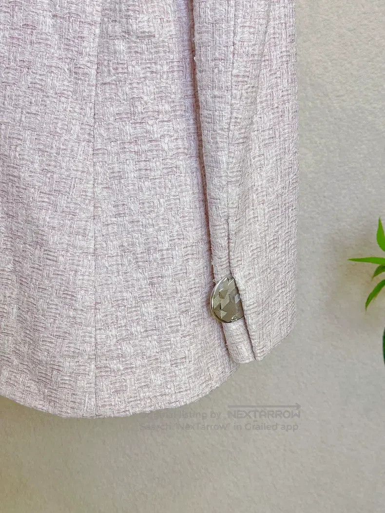 Chanel Chanel Airport show pink knitted suit jacket Size XS / US 0-2 / IT 36-38 - 5 Thumbnail