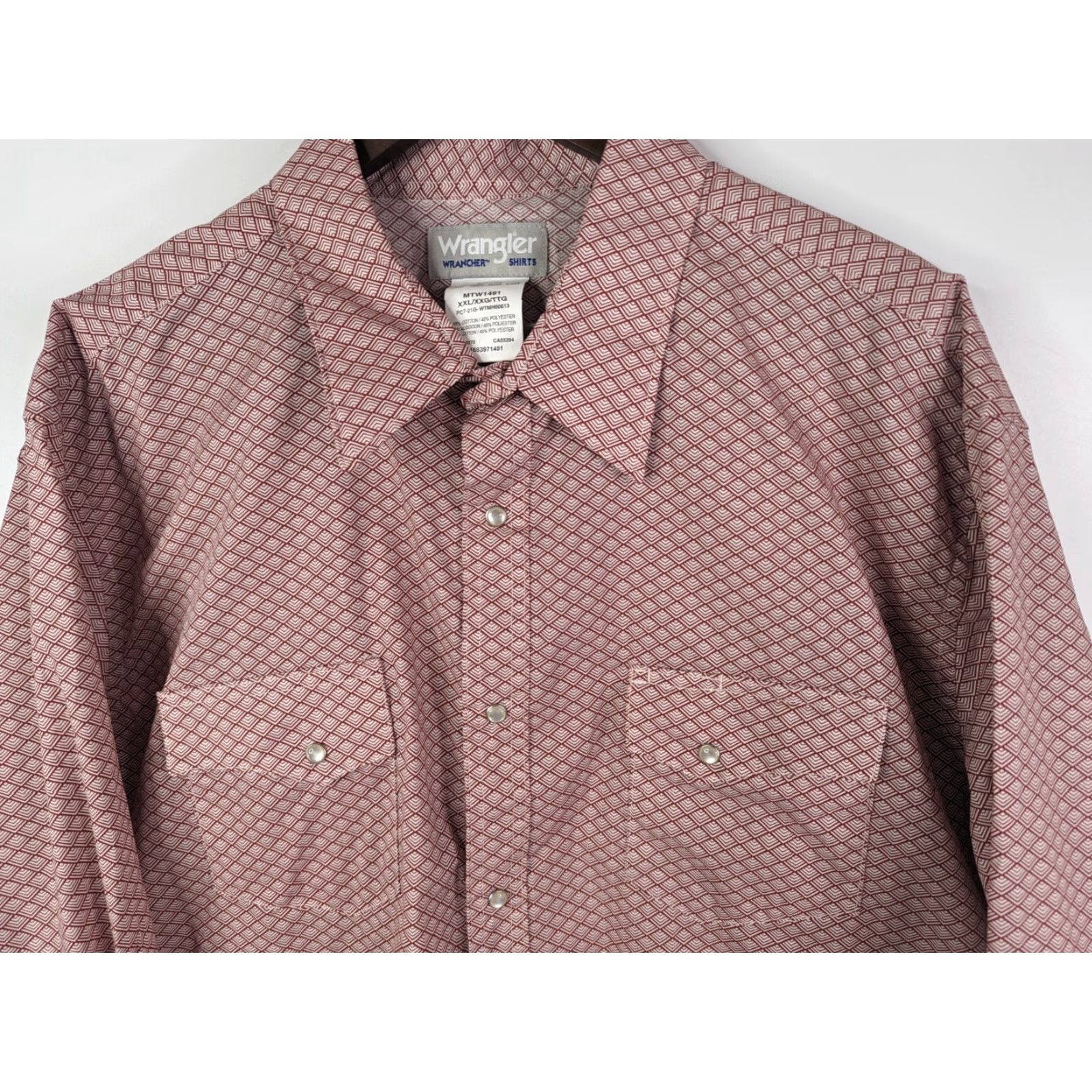 Wrangler VINTAGE Wrangler Wrancher Red Geometric Pearl Snap Western Long Sleeve Shirt Men’s 2XL Size US XXL / EU 58 / 5 - 2 Thumbnail