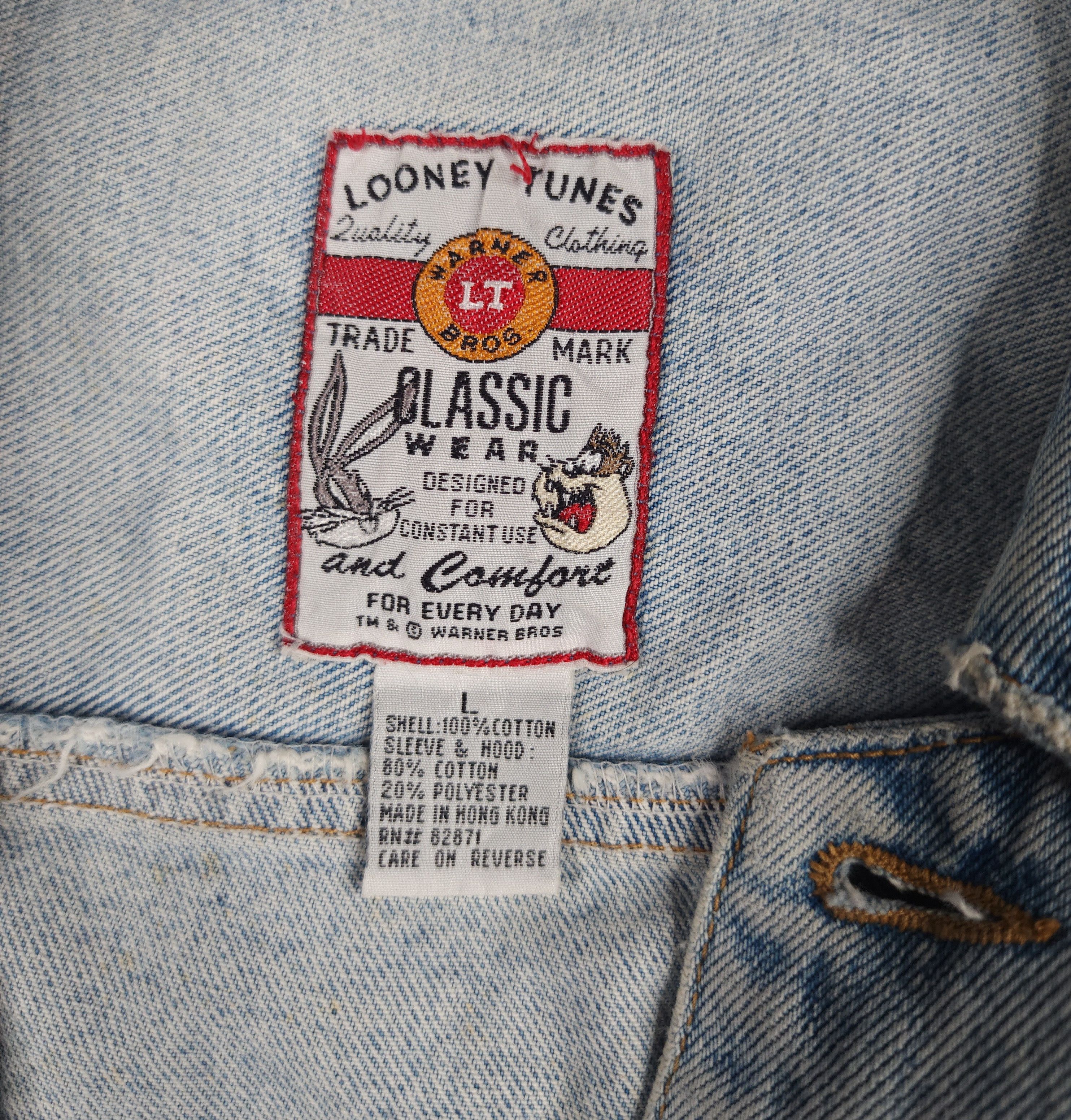 Warner Bros Vintage Looney Tunes "That's all folks" denim vest Size L Size US L / EU 52-54 / 3 - 5 Thumbnail