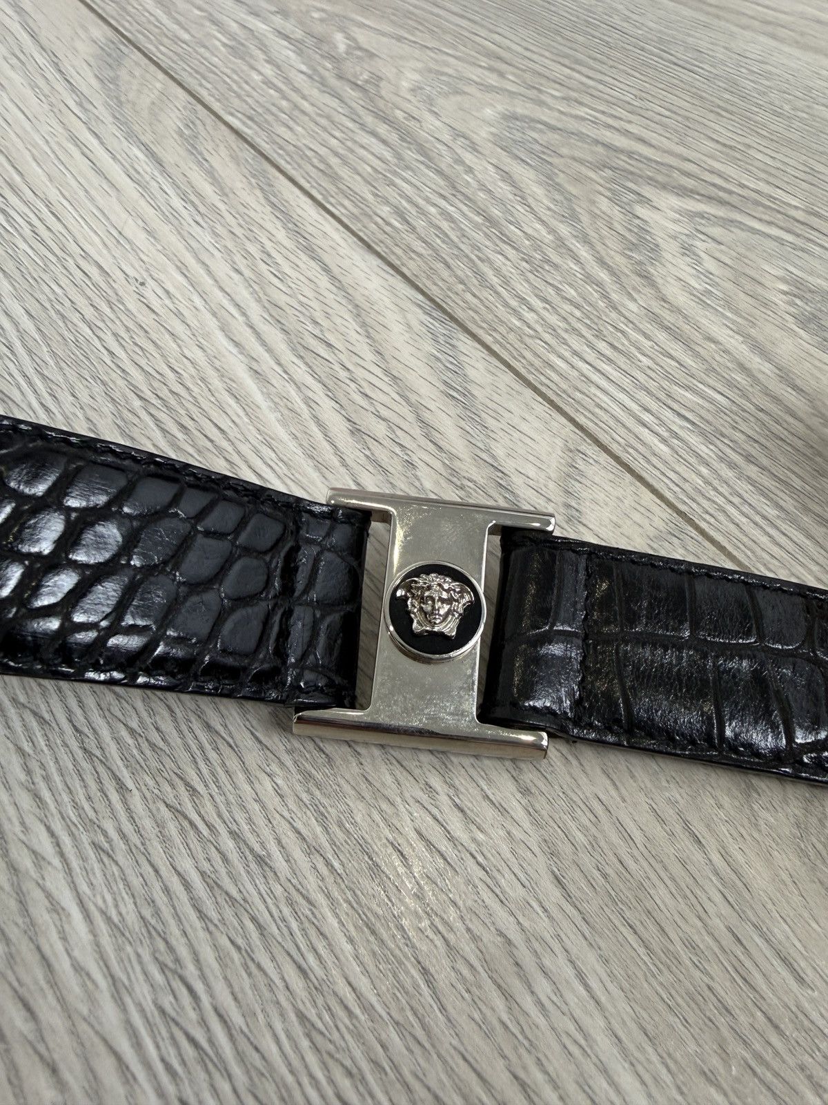 Versace Versace Vintage Medusa Leather belt Size ONE SIZE - 4 Thumbnail