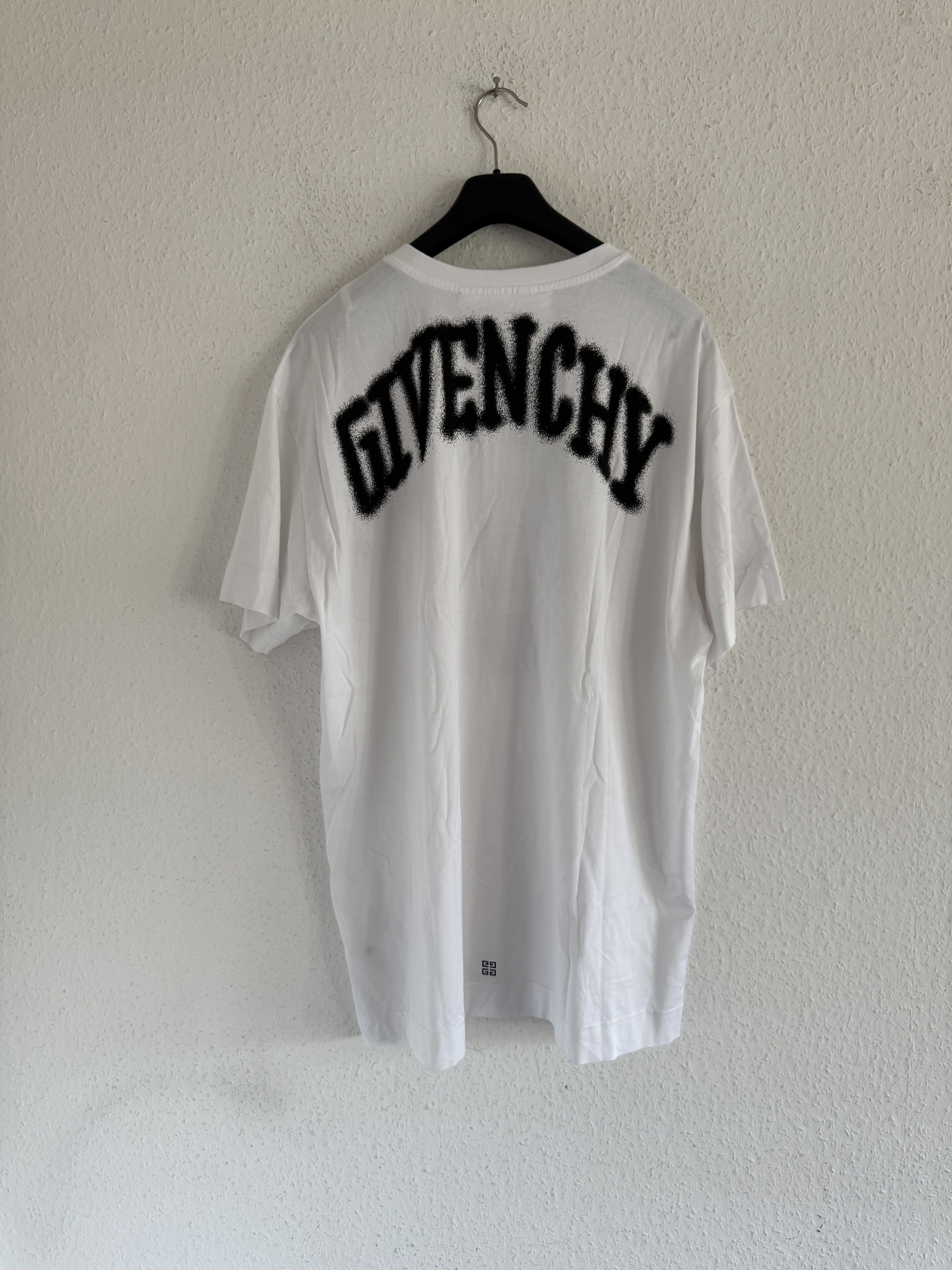 Givenchy Skull Paris Rhinestone T-Shirt Size US XL / EU 56 / 4 - 7 Thumbnail