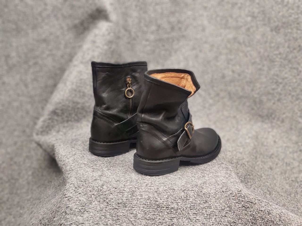 Fiorentini + Baker Fiorentini + Baker Side Zip Leather Eli Moto Ankle Boots Size US 5 / IT 35 - 13 Thumbnail