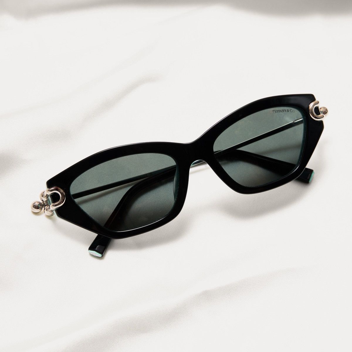 Tiffany & Co. TIFFANY&CO 0TF4231U 8055S4 SUNGLASSES Size ONE SIZE - 6 Thumbnail