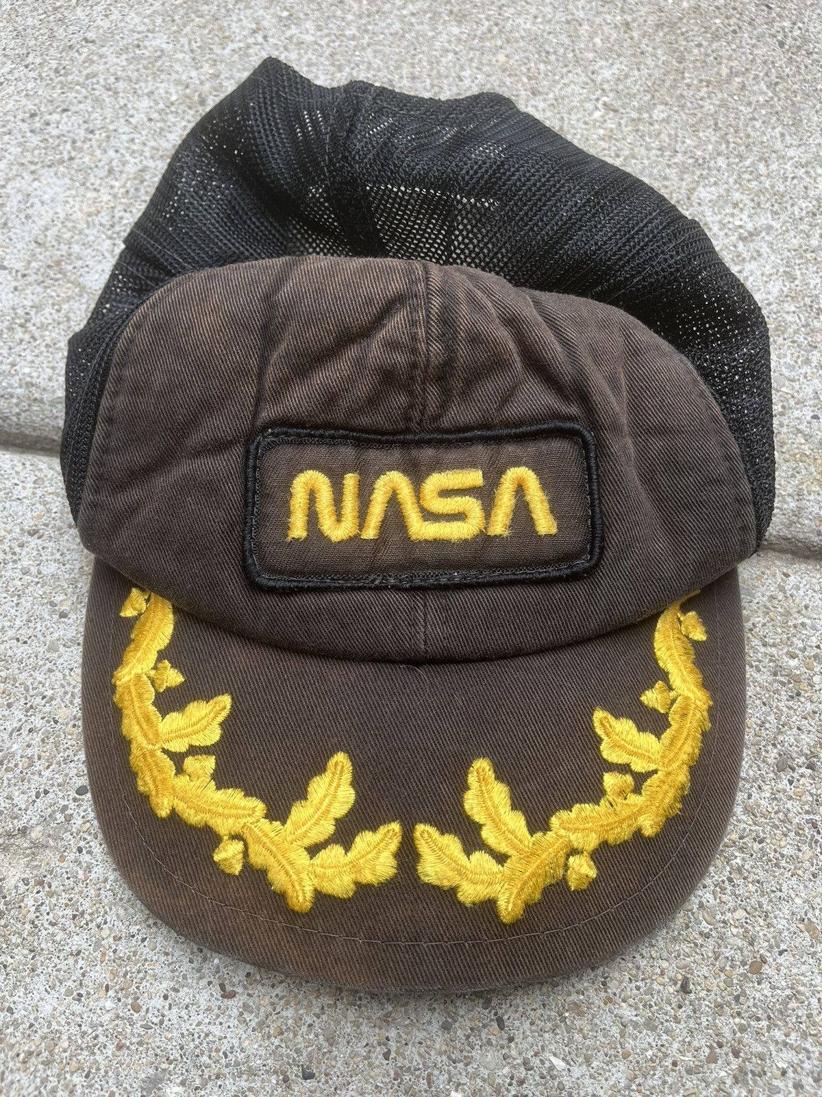Vintage Vintage NASA Gold Leaf SnapBack Size ONE SIZE - 5 Thumbnail