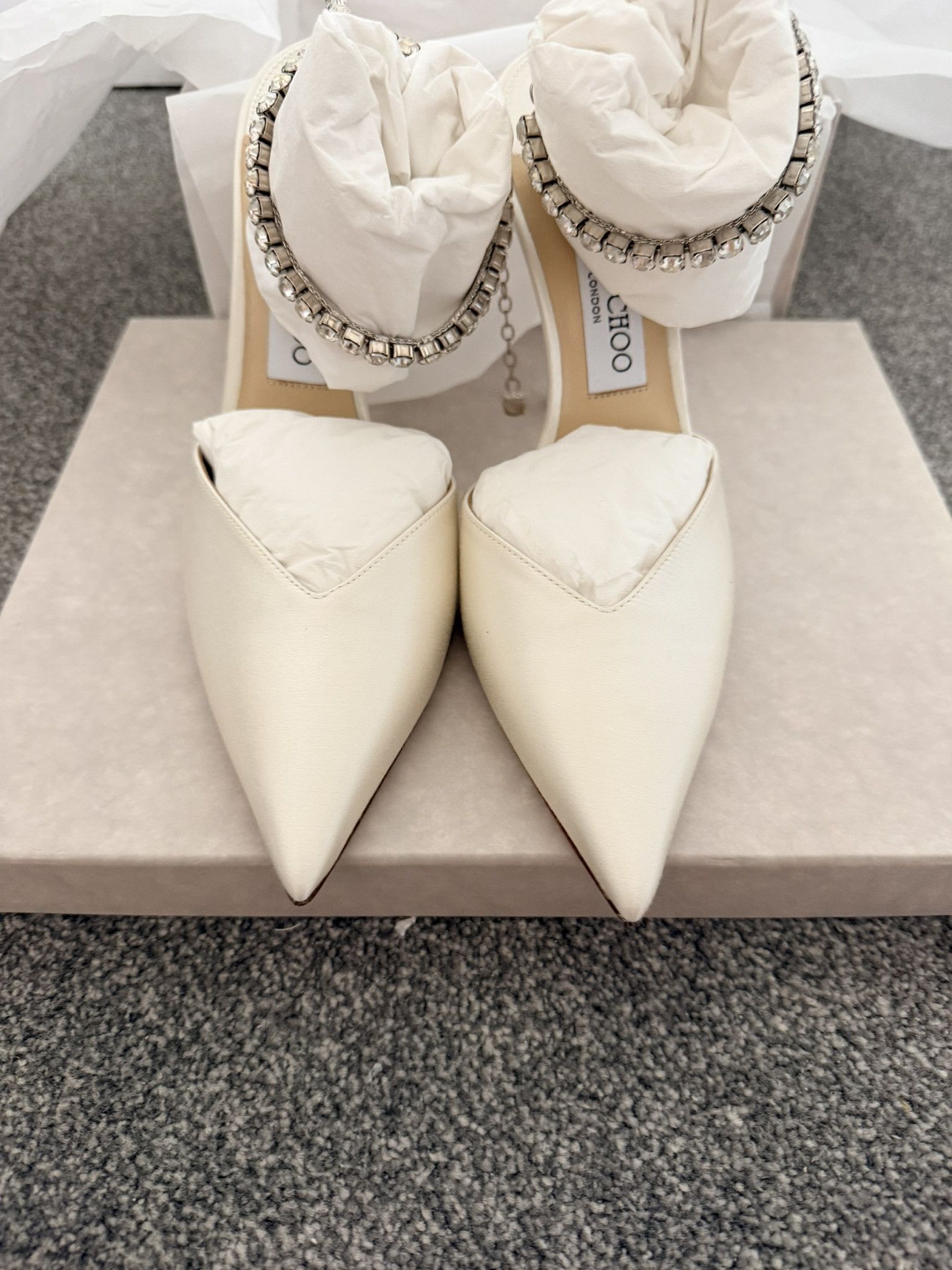 Jimmy Choo Jimmy Choo Saeda 100 l 39 EU Ivory/Crystal Size US 9 / IT 39 - 2 Thumbnail
