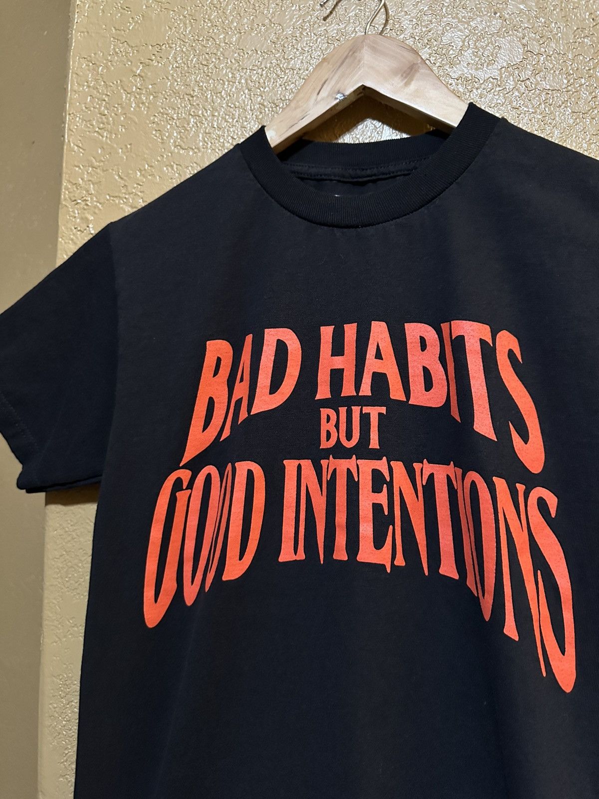 NAV × Vlone 📌 NAV Bad Habits x Vlone tee shirt Size US S / EU 44-46 / 1 - 3 Thumbnail