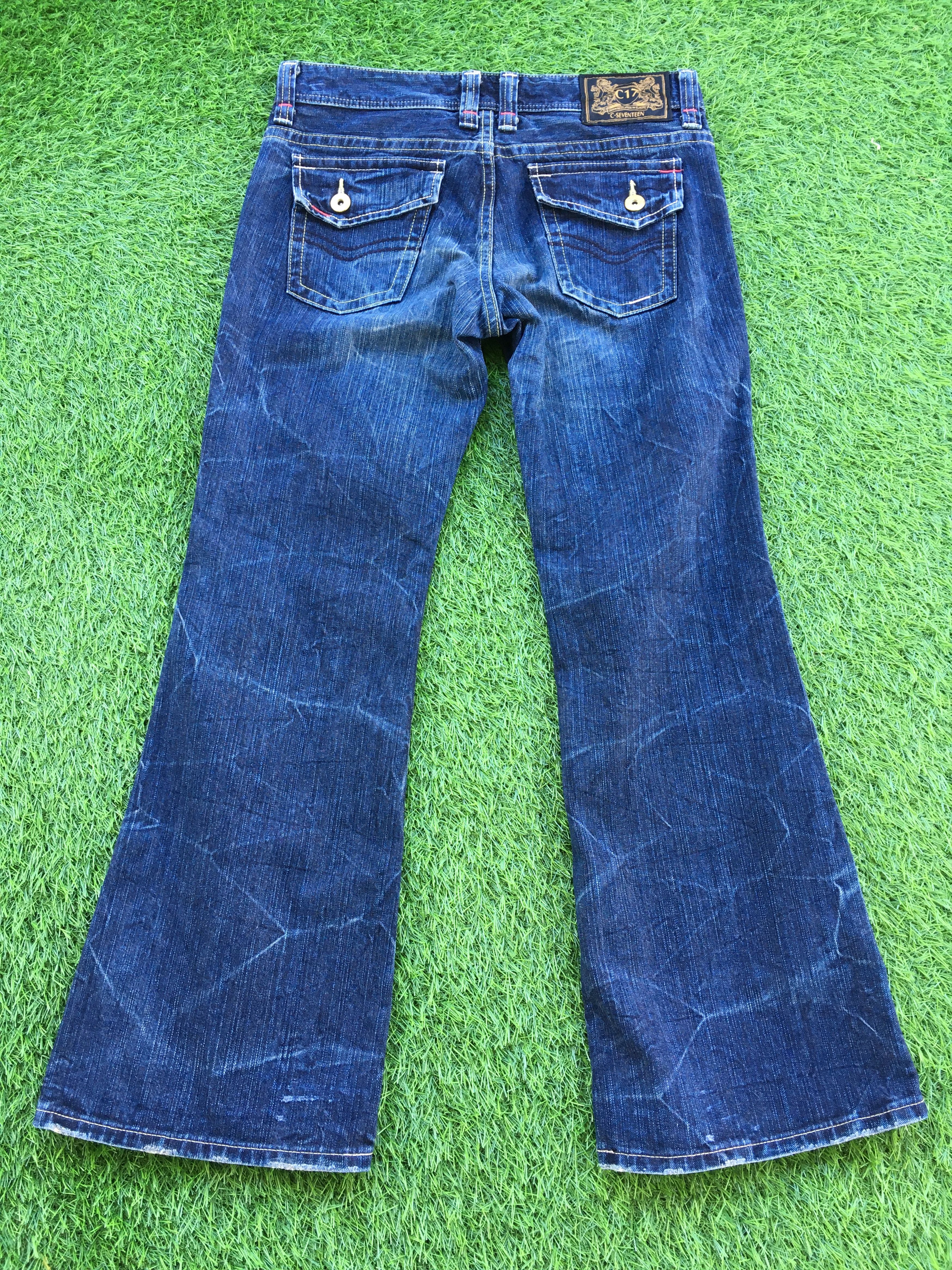 Japanese Brand Japanese Low Rise Distressed Flare Jeans D-1098 Size 30" / US 8 / IT 44 - 2 Thumbnail