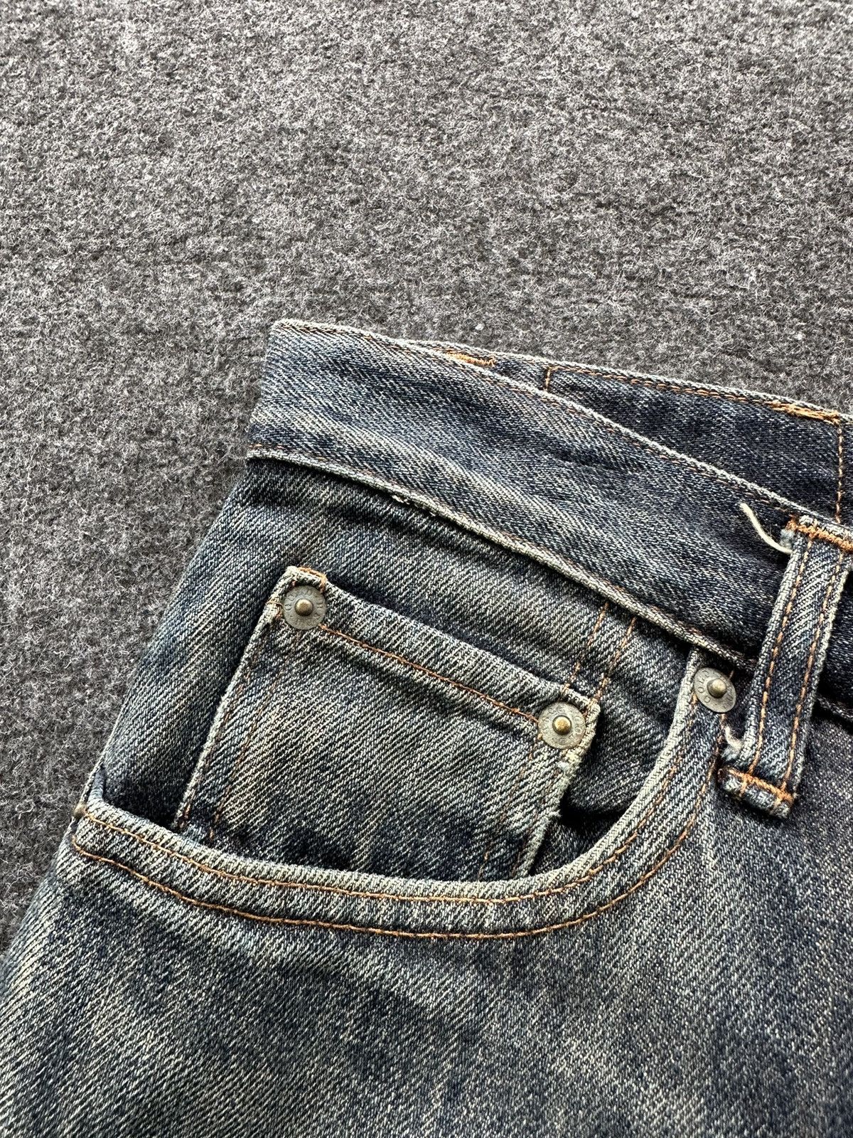 Edwin Vintage Gold Rush Faded Wash Distressed Denim 31x33 D195 Size US 31 - 4 Thumbnail