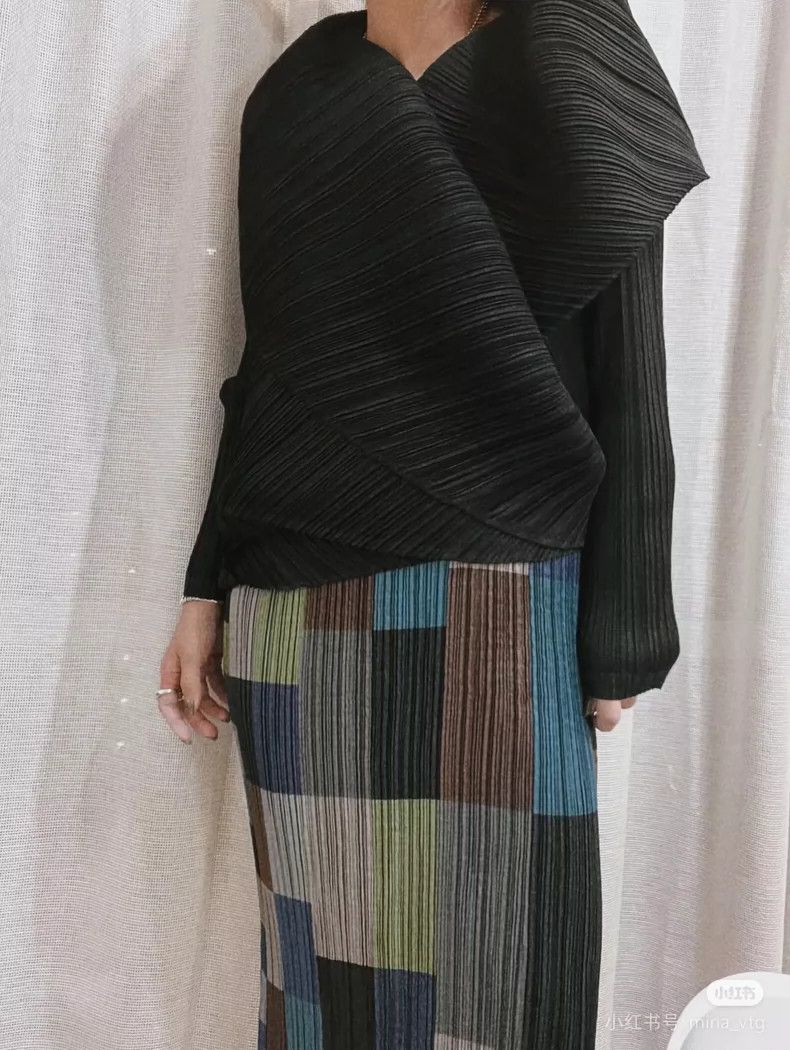 Issey Miyake Issey Miyake size:one size Deep purple vintage glory grand Size XS / US 0-2 / IT 36-38 - 6 Thumbnail