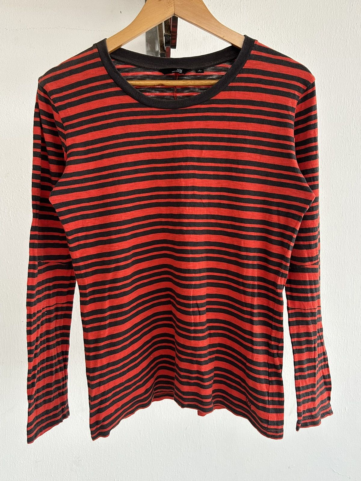 Undercover × Uniqlo Uniqlo Undercover Stripe Blue Red Tee Size US M / EU 48-50 / 2 - 1 Thumbnail