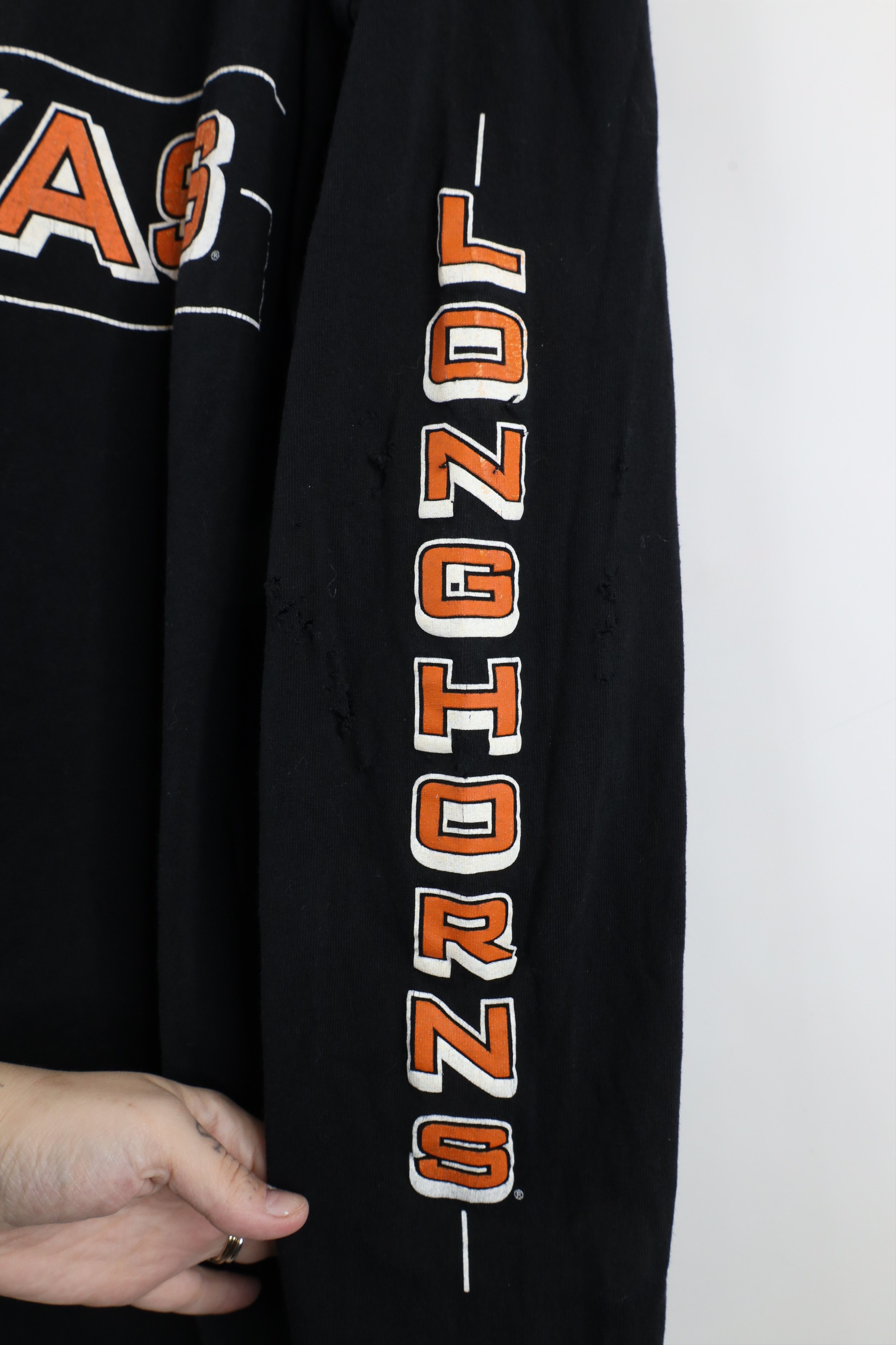Vintage Vintage Spell Out University of Texas Long Sleeve T-Shirt Size US XL / EU 56 / 4 - 6 Thumbnail