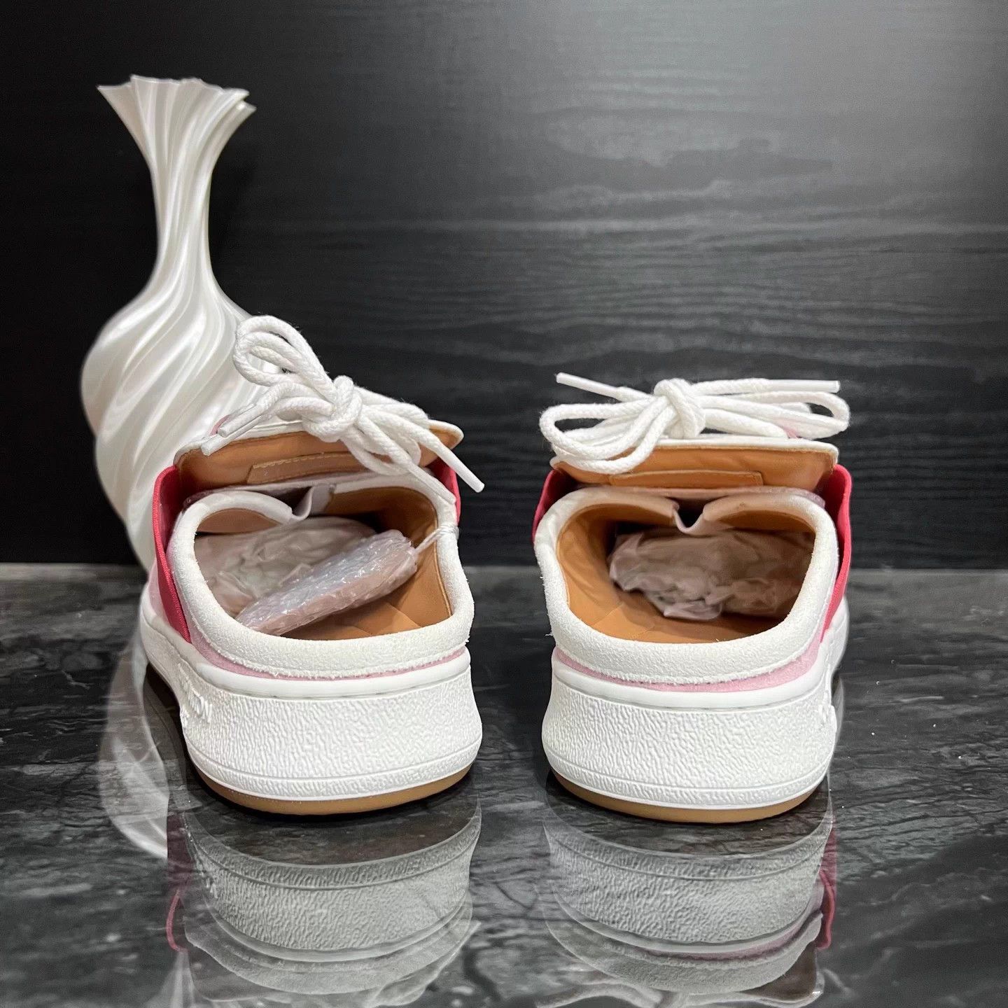 Louis Vuitton LV Pink/White 38 Embossed All Over Print Slip-On Shoes New Size US 7 / IT 37 - 4 Thumbnail