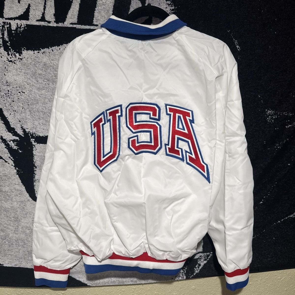 Other VTG NWOT 1988 USA Olympics Satin Bomber Jacket Size XL Size US XL / EU 56 / 4 - 2 Thumbnail