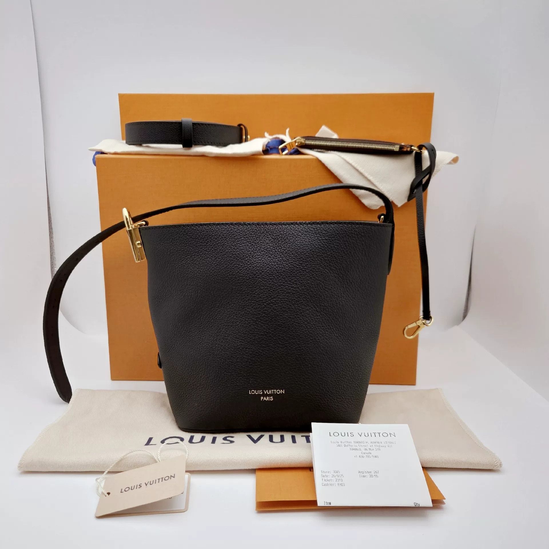 Louis Vuitton Pre-loved Bag Brand new condition Size ONE SIZE - 1 Preview
