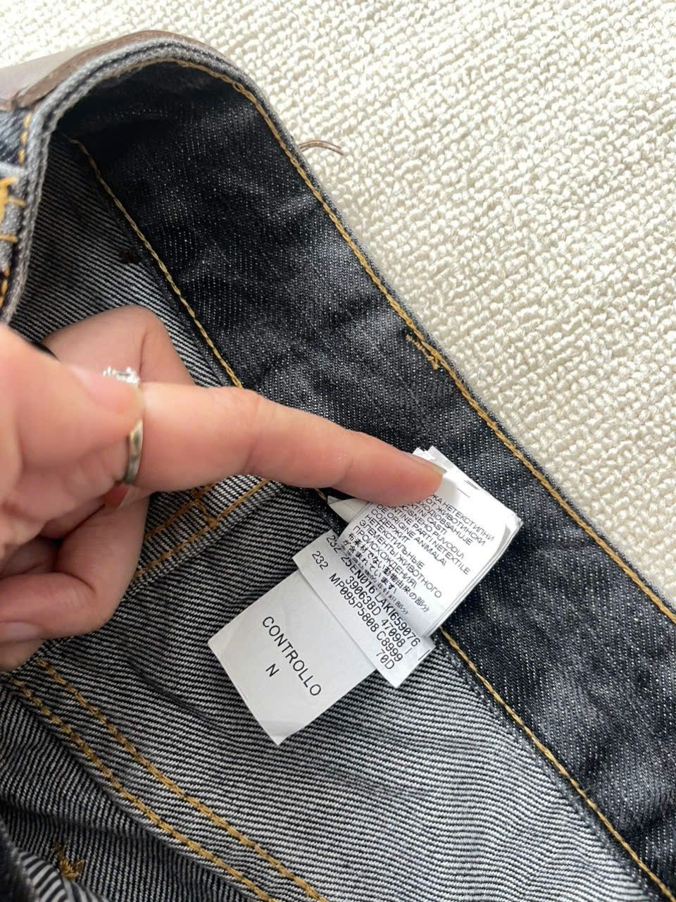 Brunello Cucinelli Brunello Cucinelli black wash wideleg jeans Size 26" / US 2 / IT 38 - 12 Thumbnail