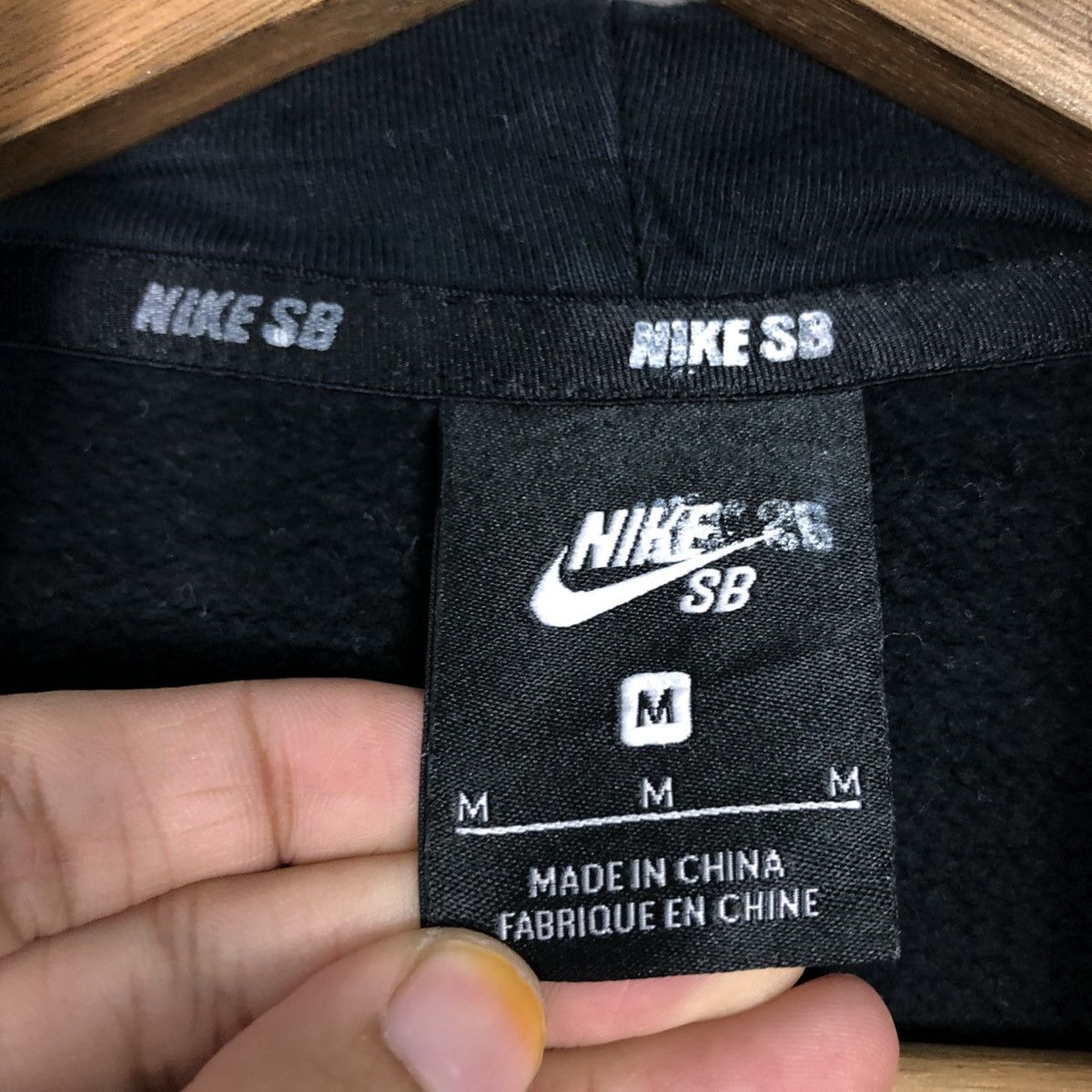 Nike 📌Rich Black Hoodie Pull Over Nike SB Big Swoosh Size US M / EU 48-50 / 2 - 17 Thumbnail