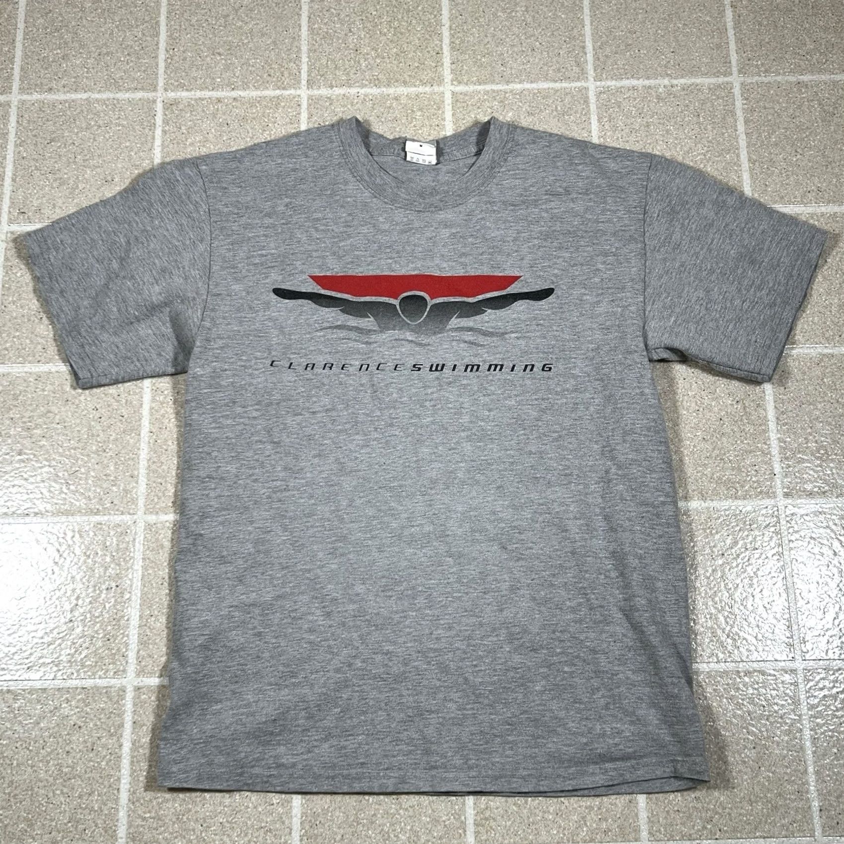 Swims VINTAGE Hanes Beefy T-Shirt Karma Swimming Team Y2K Heeather Grey Size M Men Shirt Grey 90s Swim Pool Size US M / EU 48-50 / 2 - 2 Thumbnail