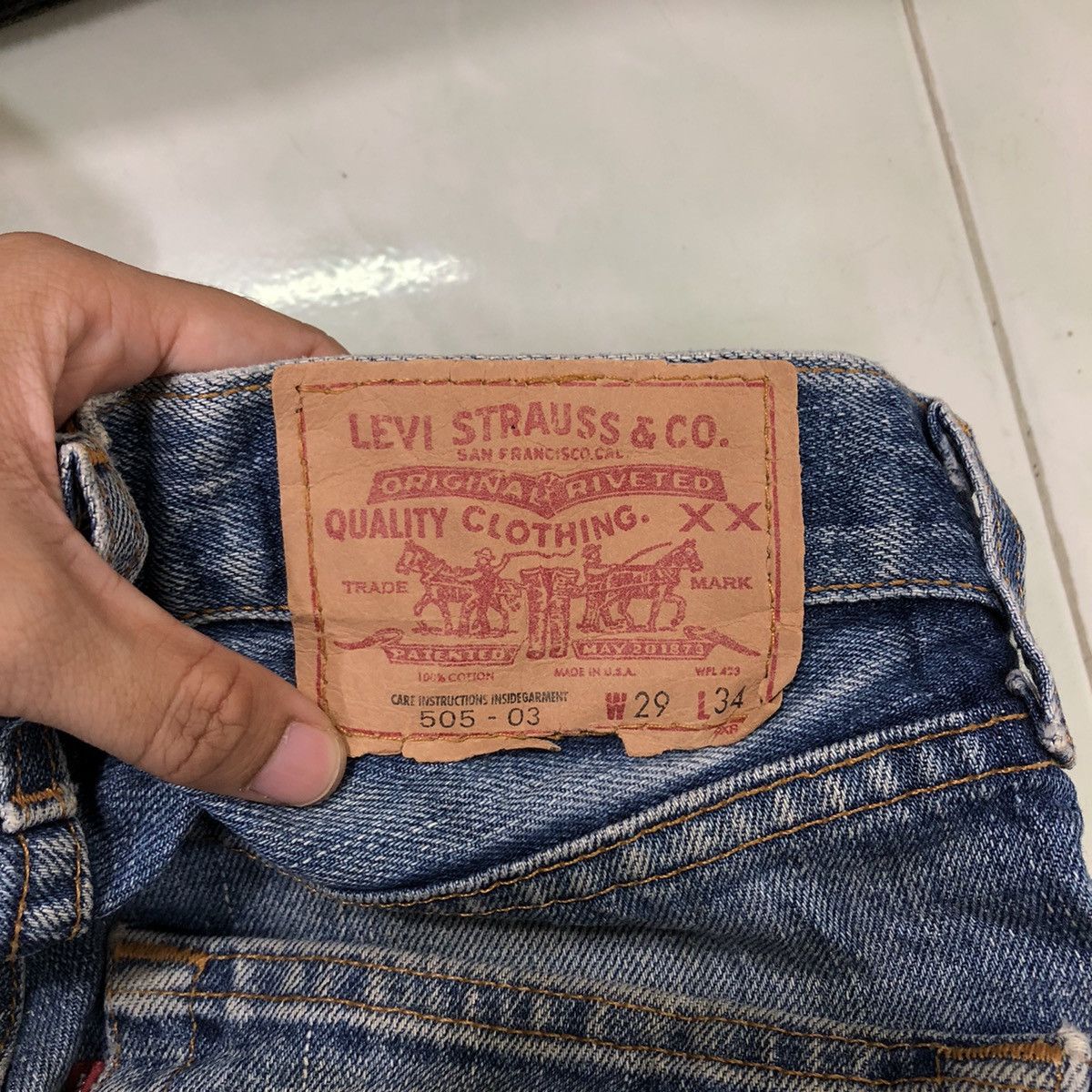 Levi's 🔥90’s Vintage Distressed Denim Jeans Levi’s USA Made Size US 30 / EU 46 - 13 Thumbnail