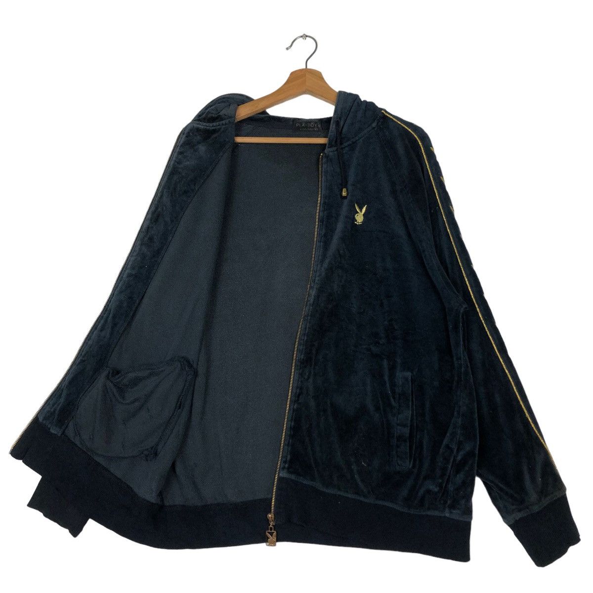 Japanese Brand 🔥Vtg Velvet Jacket Playboy Side Tape Design Big Logo Size US L / EU 52-54 / 3 - 10 Thumbnail