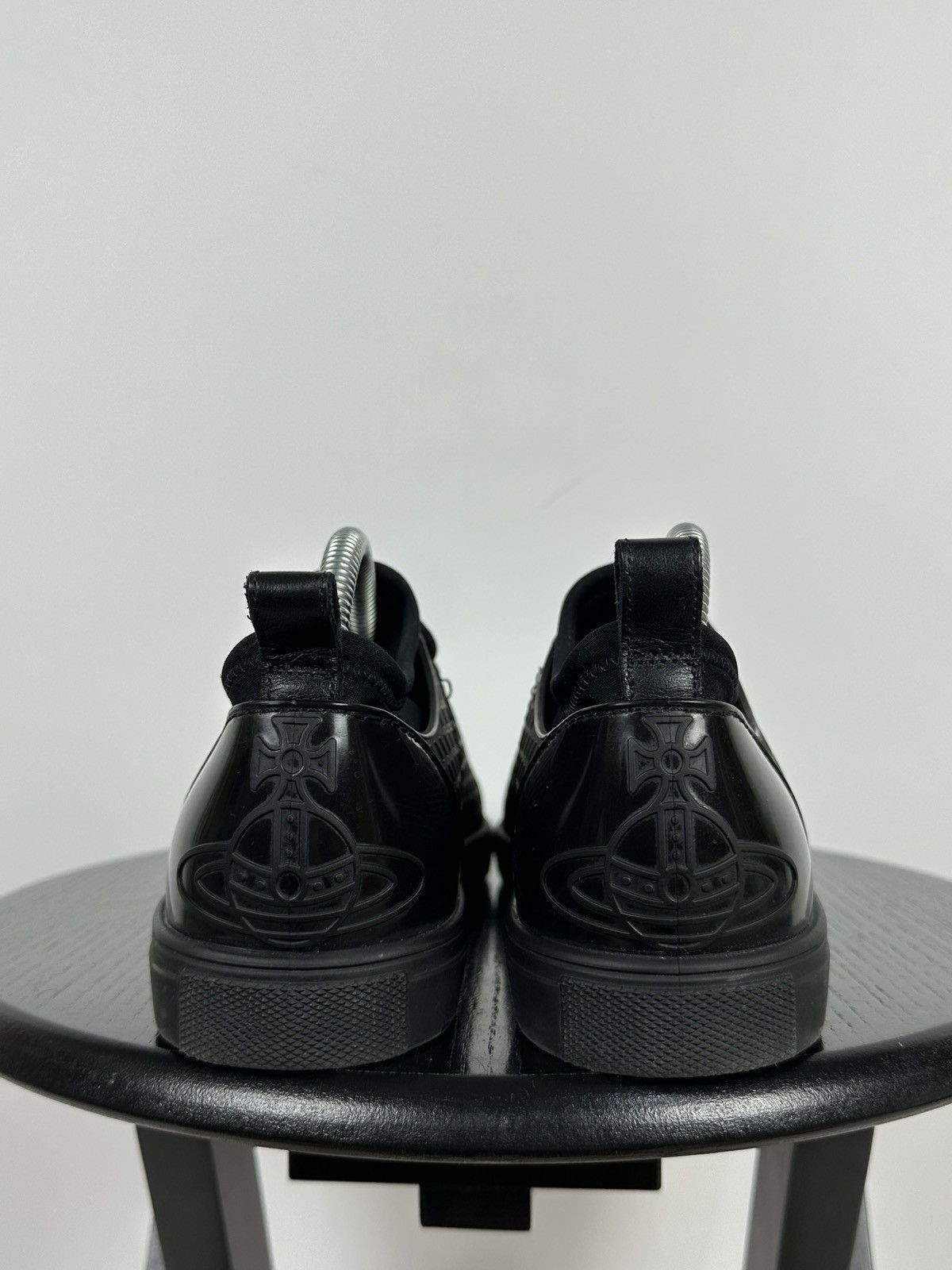 Vivienne Westwood Vivienne Westwood Orb Logo Low Top Sneakers Size US 7 / EU 40 - 10 Thumbnail