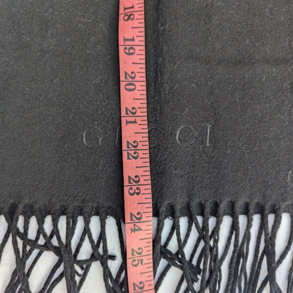 Gucci Gucci Authentic Unisex Scarf Black 100% Cashmere Size ONE SIZE - 7 Thumbnail
