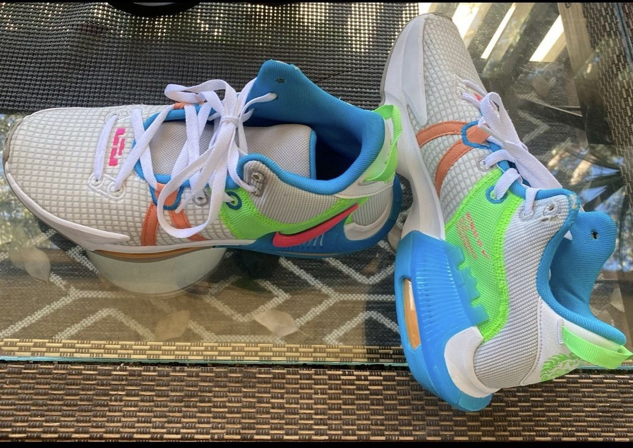 Nike Le Bron Witness 7 Size US 9 / EU 42 - 3 Thumbnail