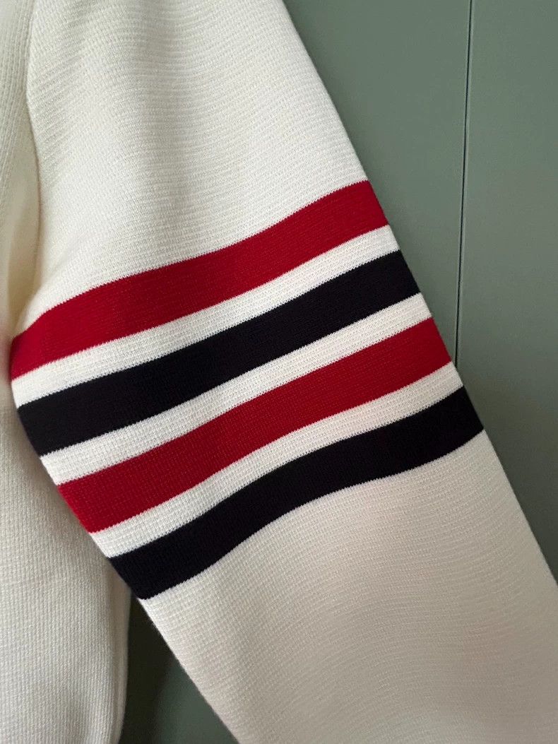 Thom Browne Thom Browne size1 Four stripe sweater Size US S / EU 44-46 / 1 - 2 Thumbnail