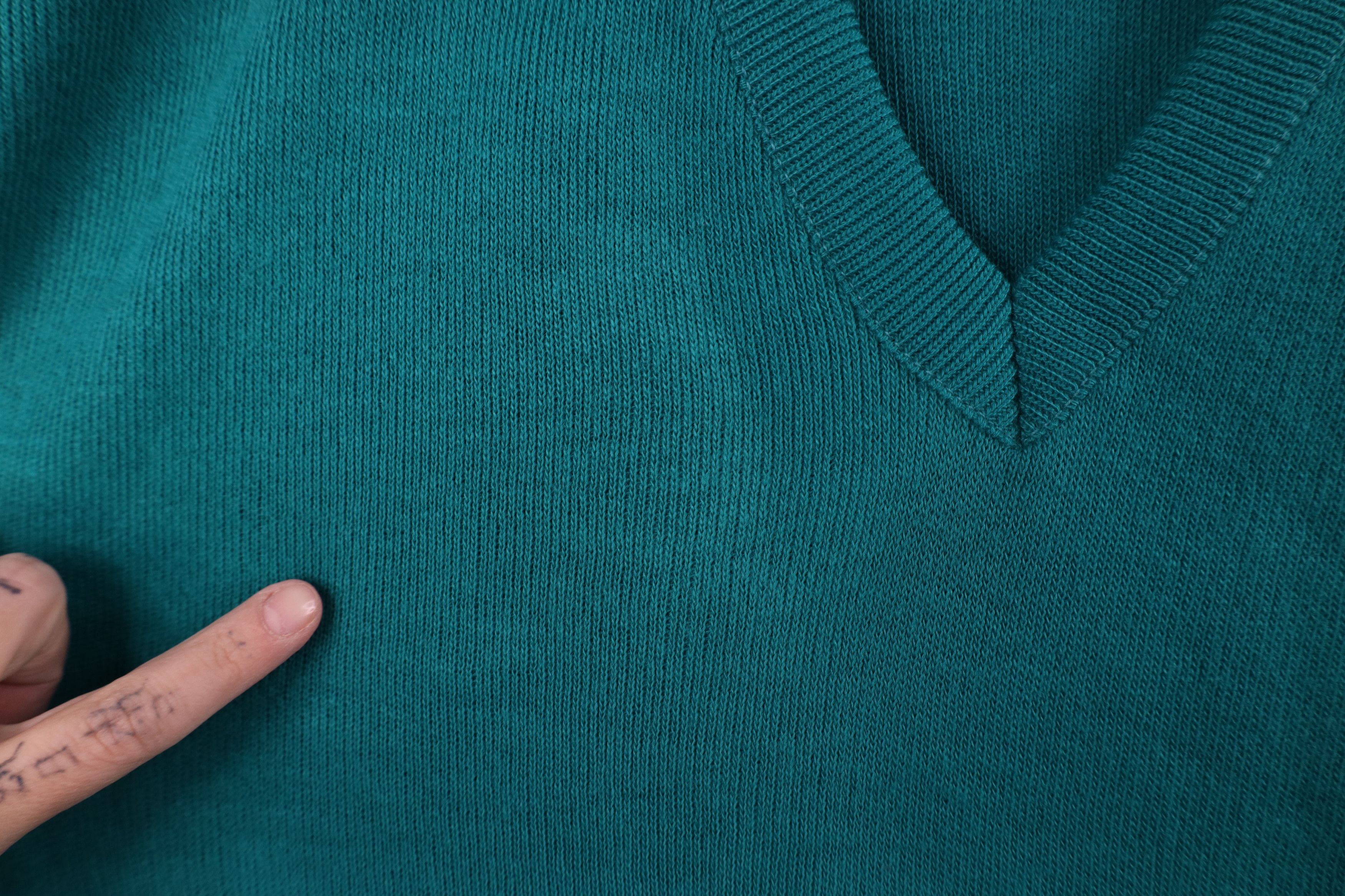 Vintage Vintage 90s Streetwear Knit V-Neck Sweater Vest Teal USA Size US XXL / EU 58 / 5 - 4 Thumbnail